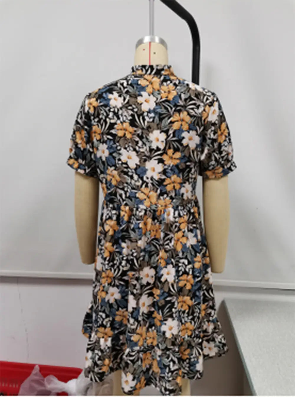 Lovemi - Stand Collar Ruffle Small Floral Short Sleeve Dress