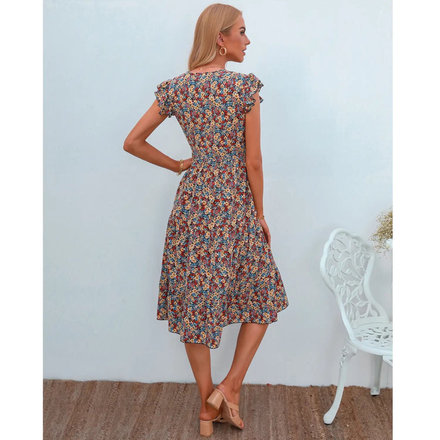 Lovemi – Langes Kleid mit V-Ausschnitt und Fliegenärmeln, Blumenkleid