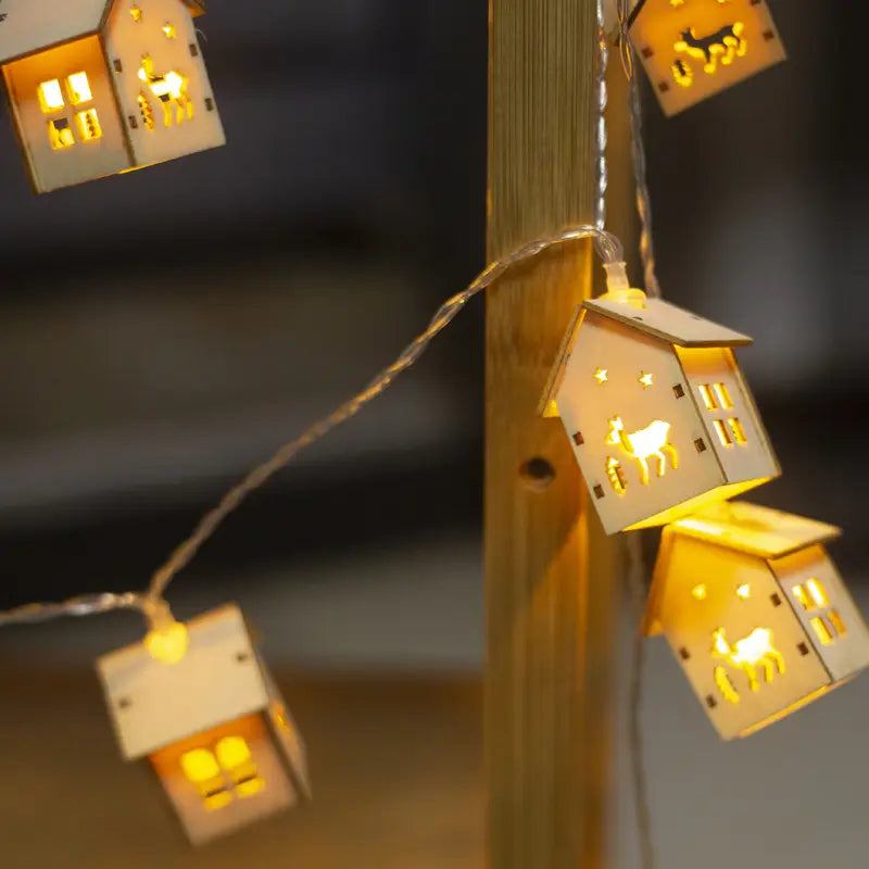 Lovemi - New House Shape LED String Lights Christmas