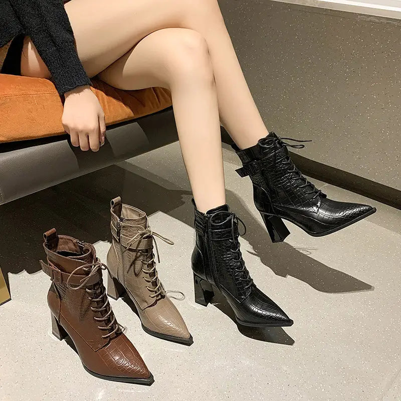 Pointed-toe Boots Winter Alligator Pattern Lace-up Shoes