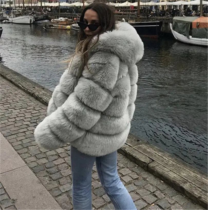 Lovemi - Faux fur jacket
