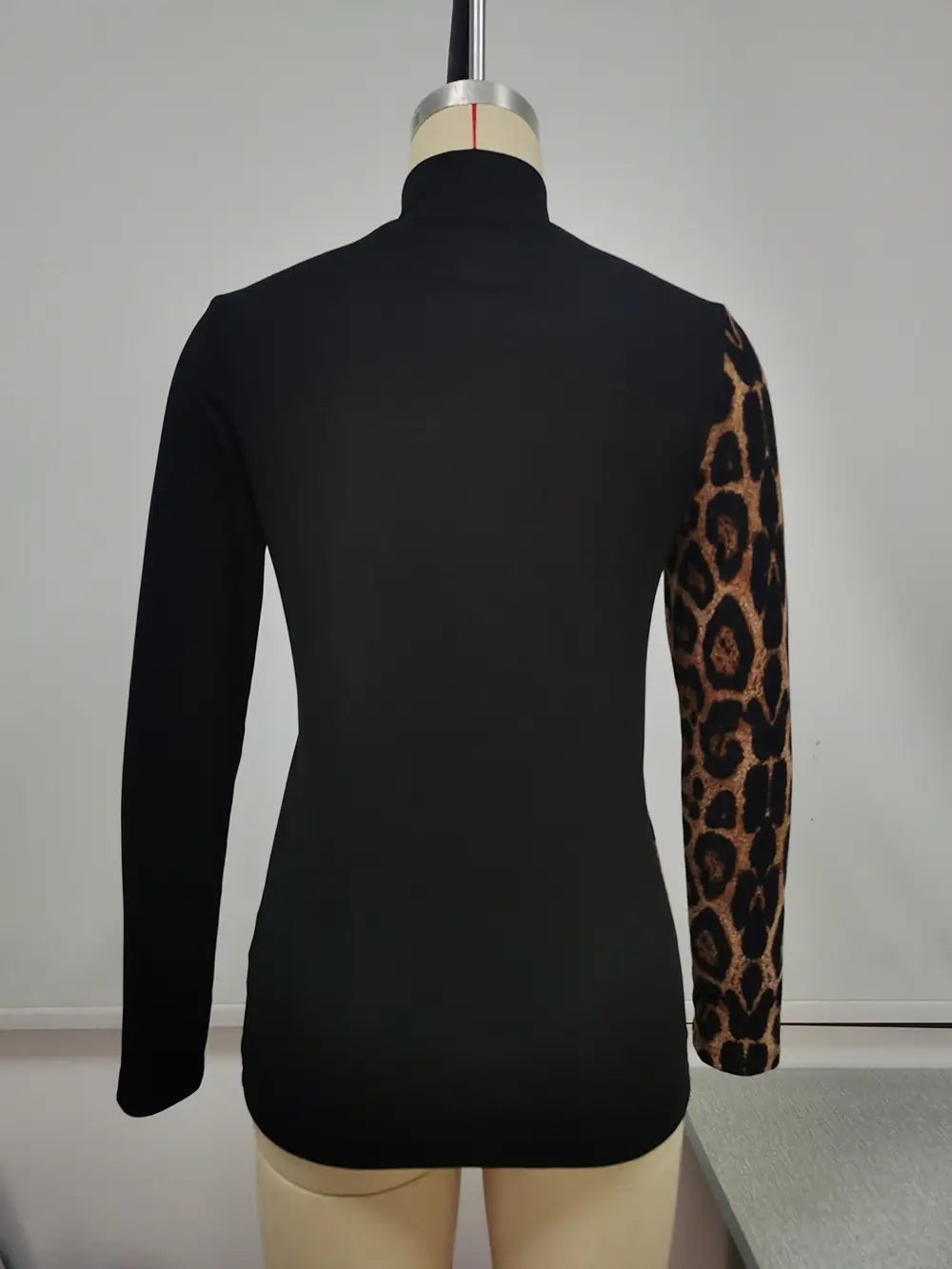 Lovemi - Leopard Print Paneled High Neck Long Sleeve Knitted