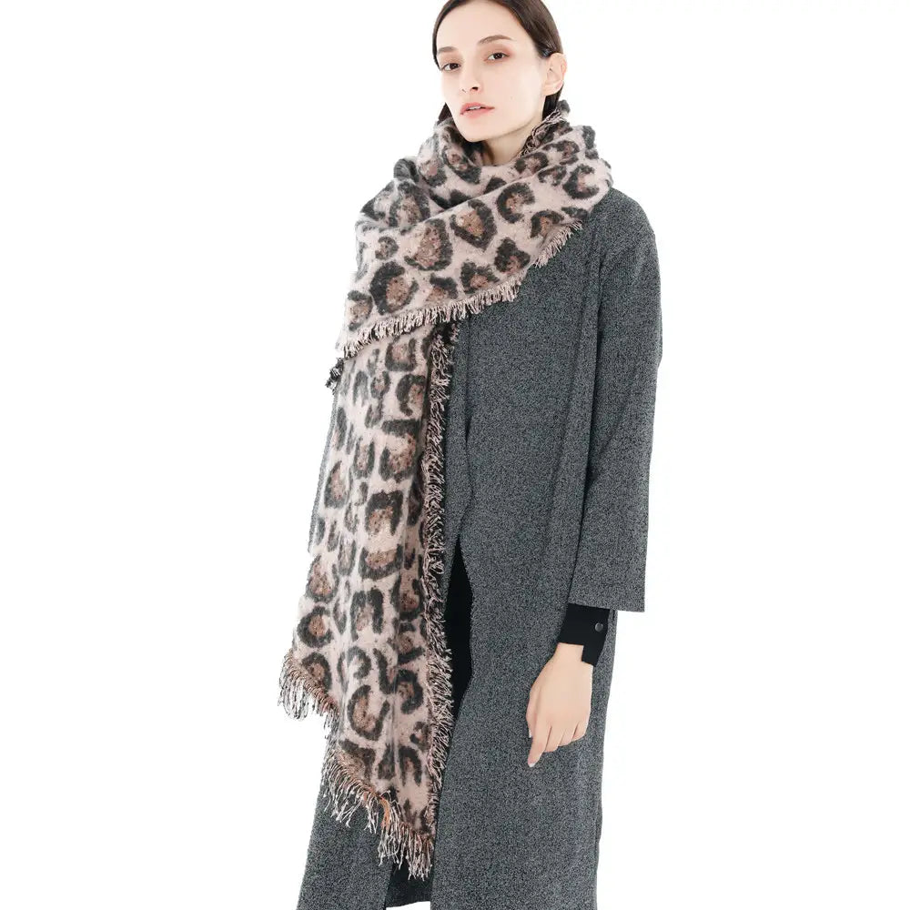 Lovemi - Animal leopard imitation cashmere