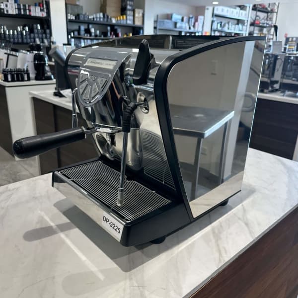 Nuova Simonelli Musica Espresso Machine Review 2024