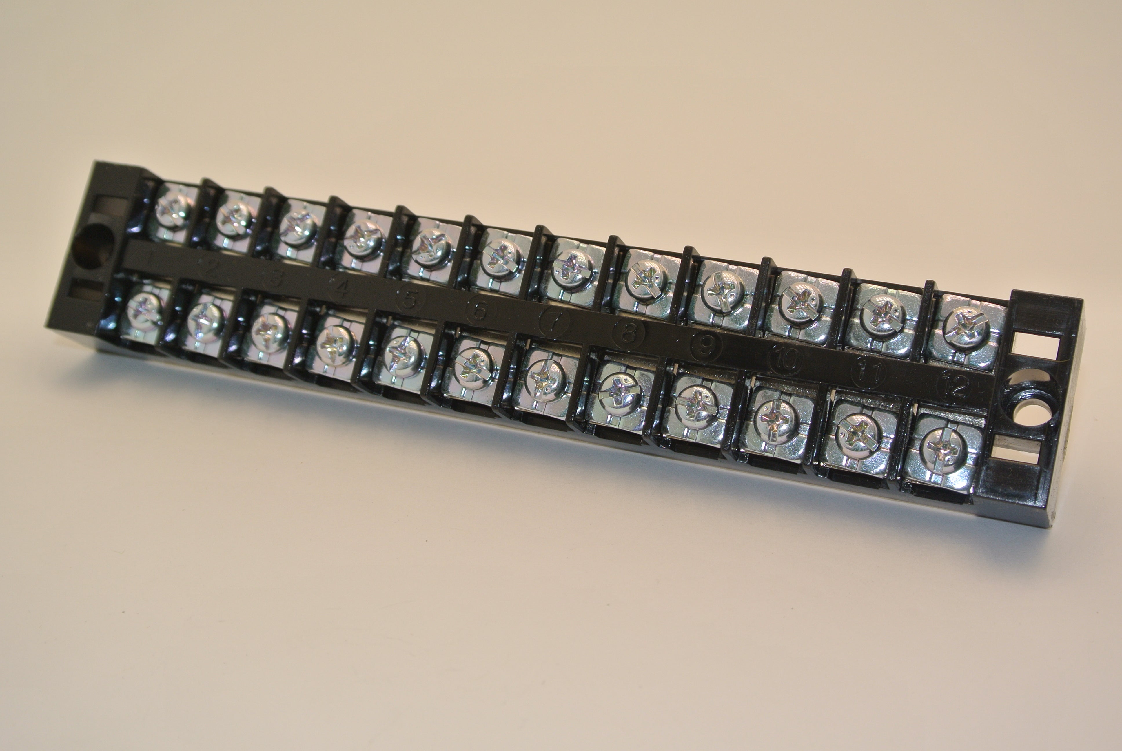 12 Station Barrier Strip / Terminal Block