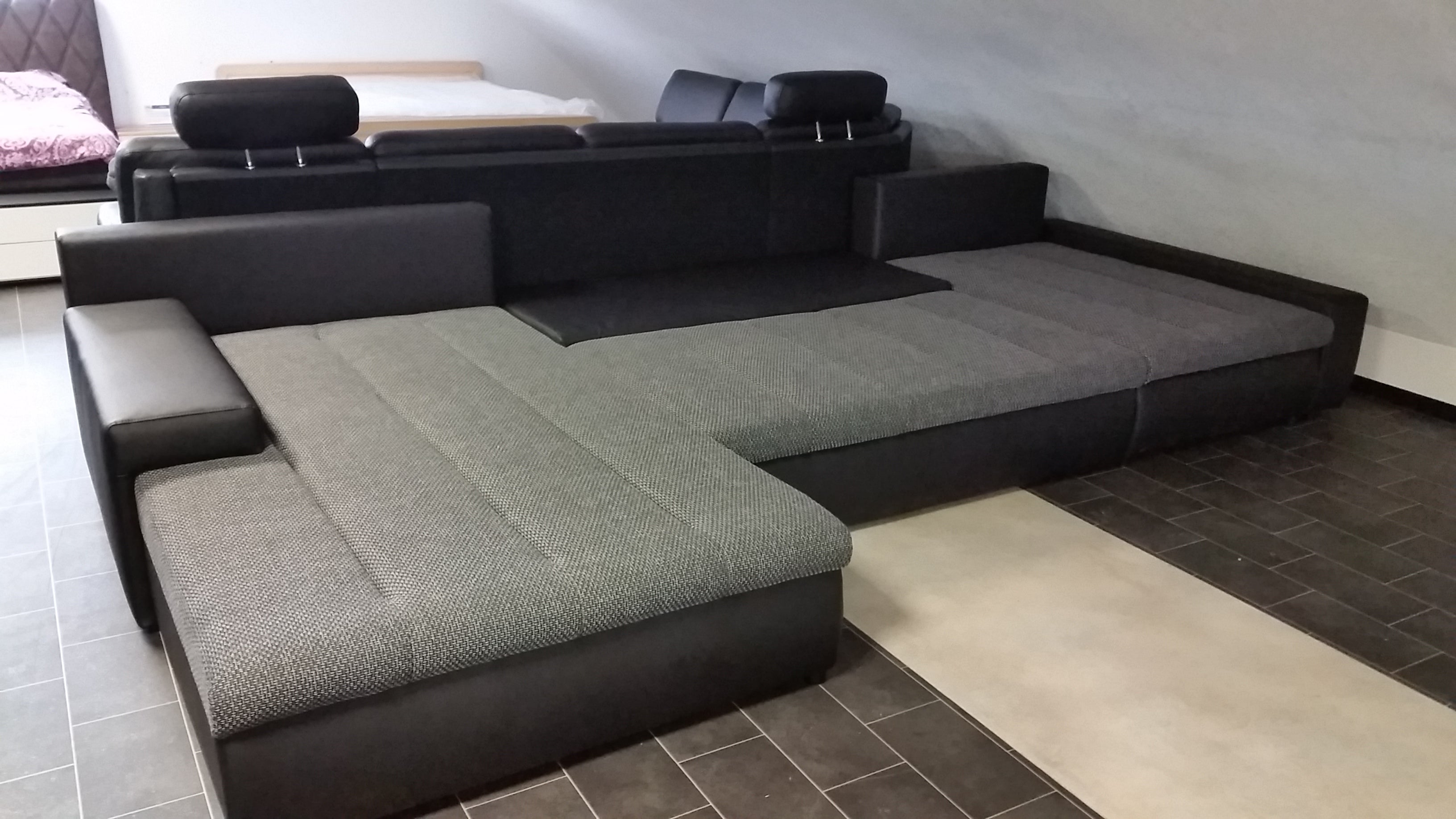 U-Shape Sectional Boston in Black PU Leather Dark Grey 