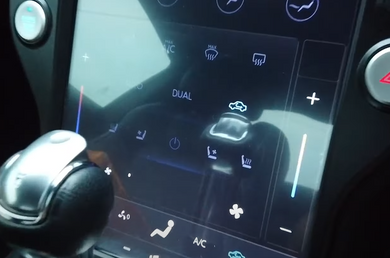 Ford Mustang Tesla Carplay Screen climate controls