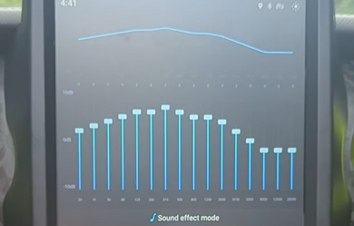 Jeep Wrangler Tesla Carplay Screen works with sound system