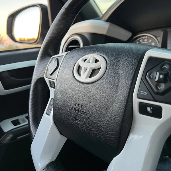 Toyota Tundra Tesla Screen