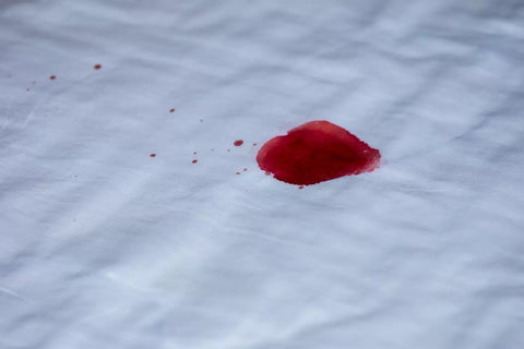 Comment enlever une tache de sang sur une couette