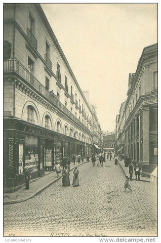 rue santeuil historic stationery madame Pottin and Foglietto