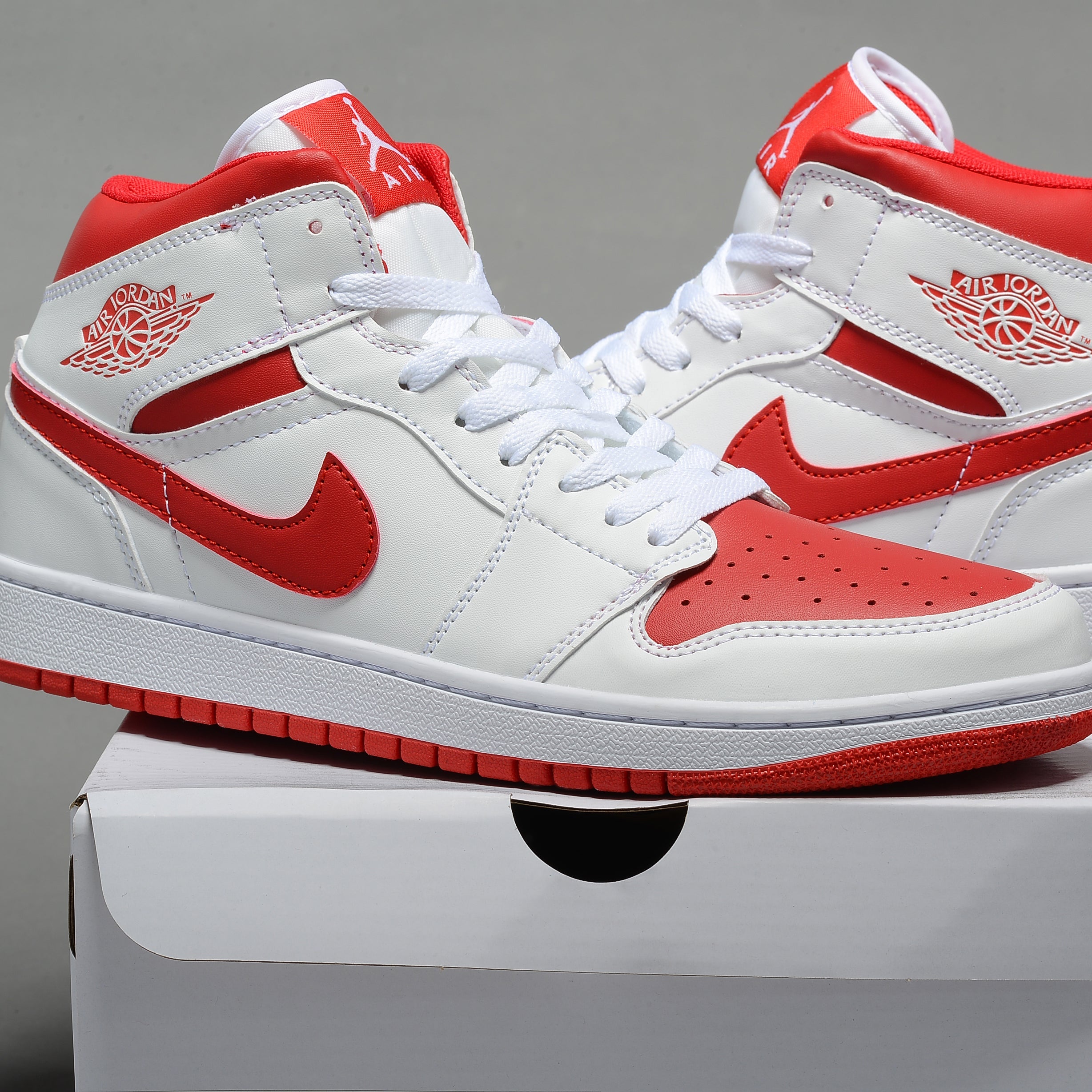 NIKE Joe 1 white and red casual sneakers