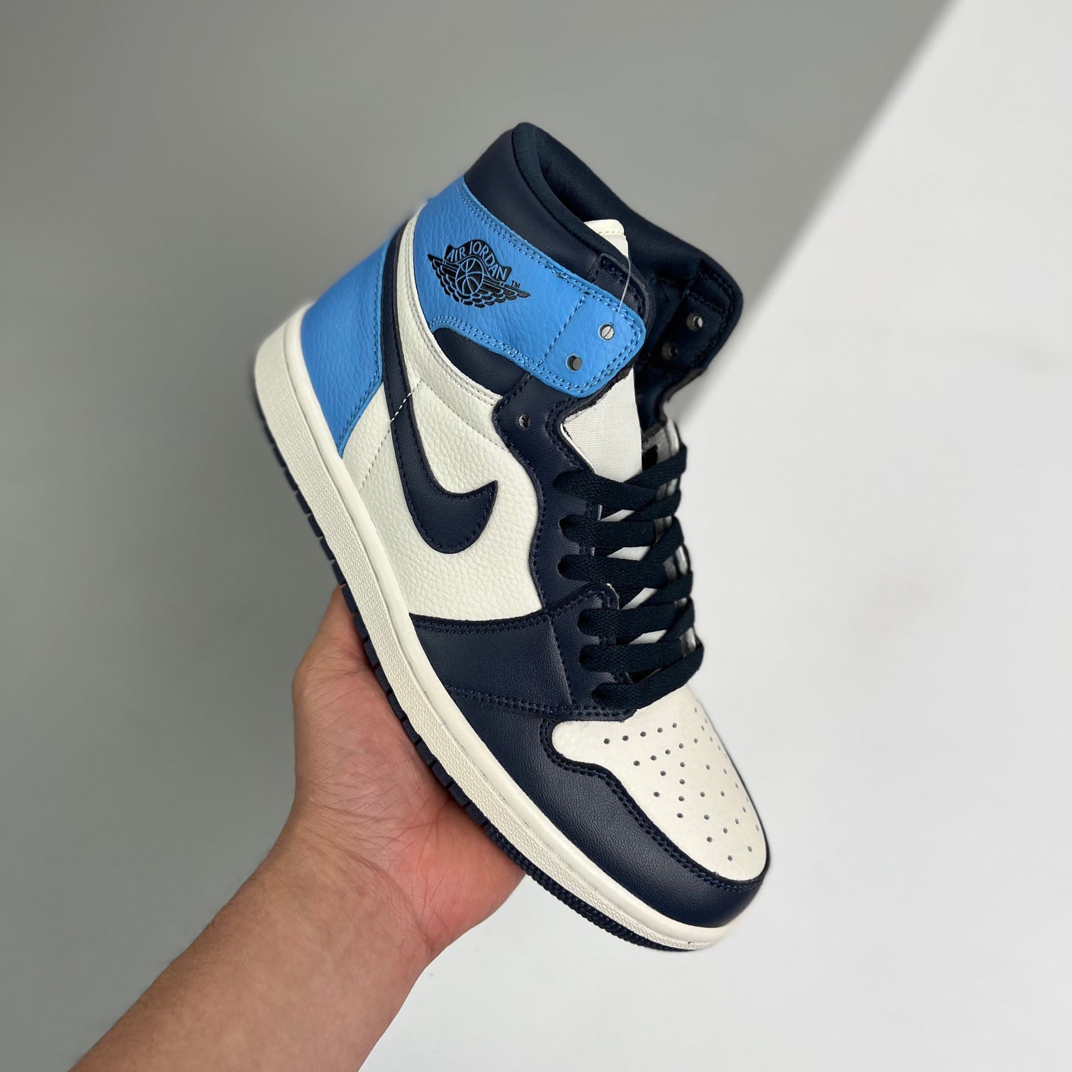 Nike Air Jordan 1 High Obsidian UNC Sneakers Shoes