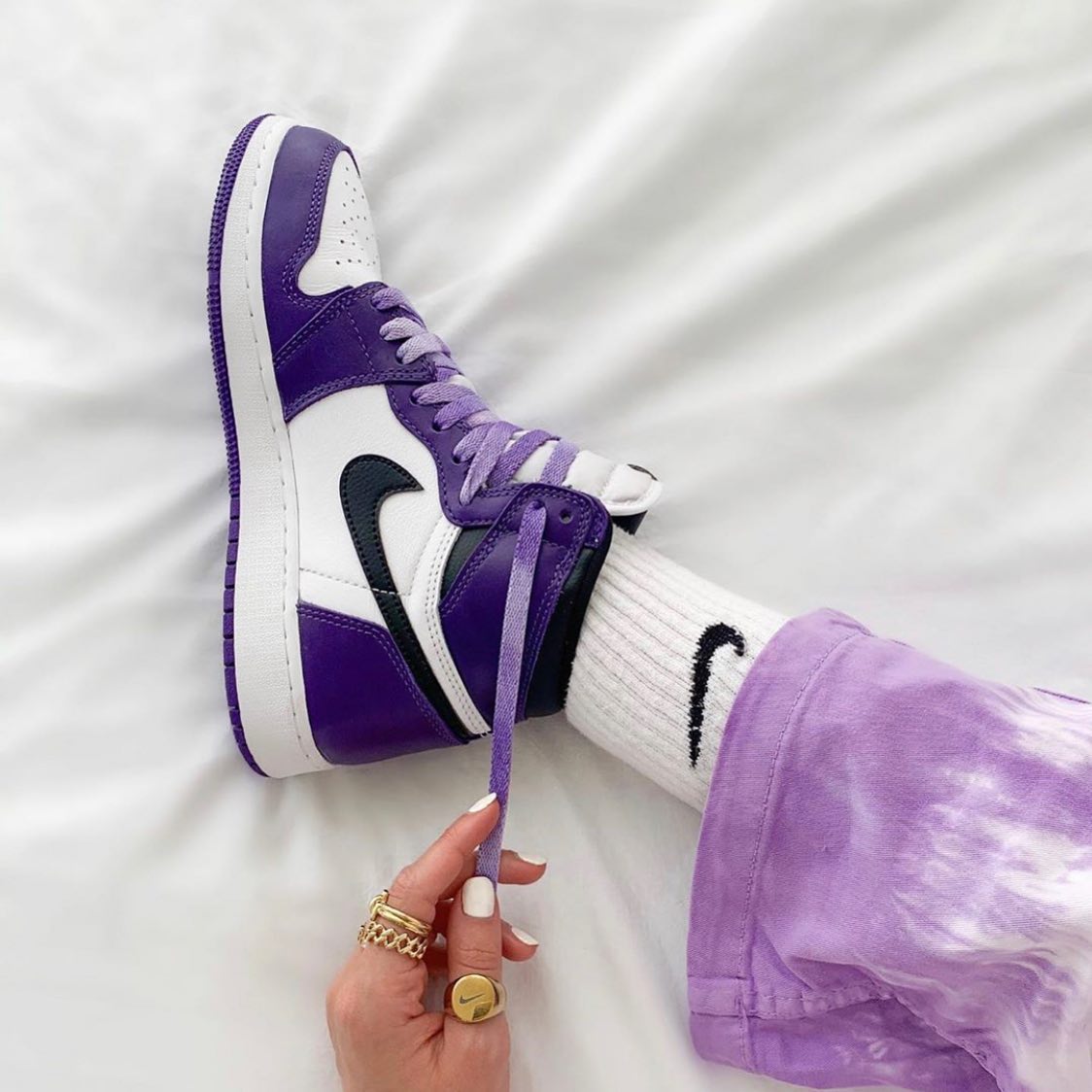 Nike Air Jordan 1 Retro High Court Purple White Sneakers Shoes