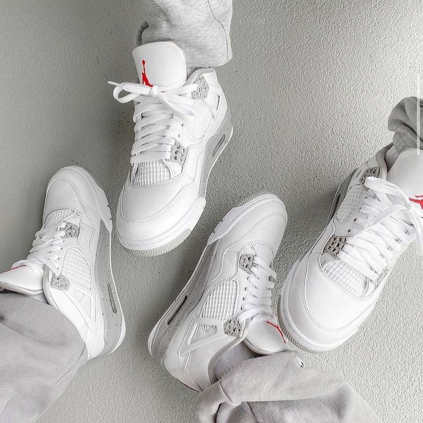Nike Air Jordan 4 Retro White Oreo Sneaker