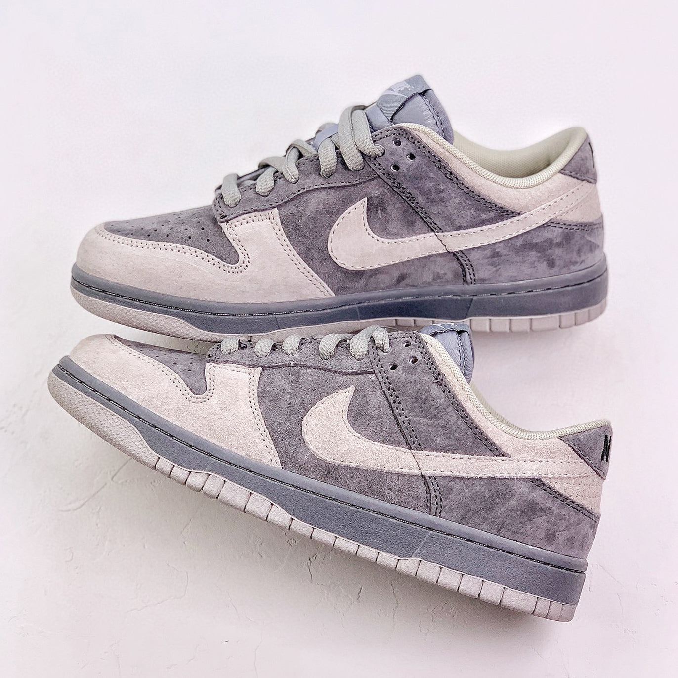 NIKE SB Dunk Low-Top Sneakers Shoes