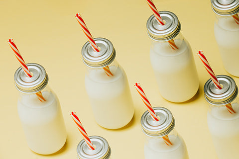 Food information derived from animals – such as cow’s milk – is transferred to the person drinking the milk.