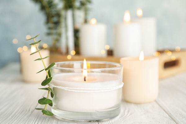 How To Make Eucalyptus & Thyme Scented Soy Candle – VedaOils