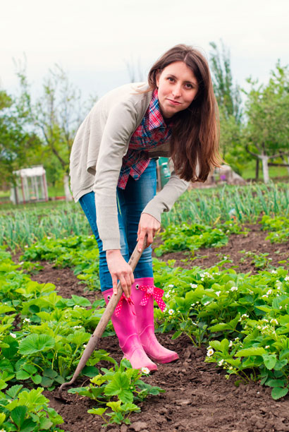 Woman with fun color pink boots - Etshera