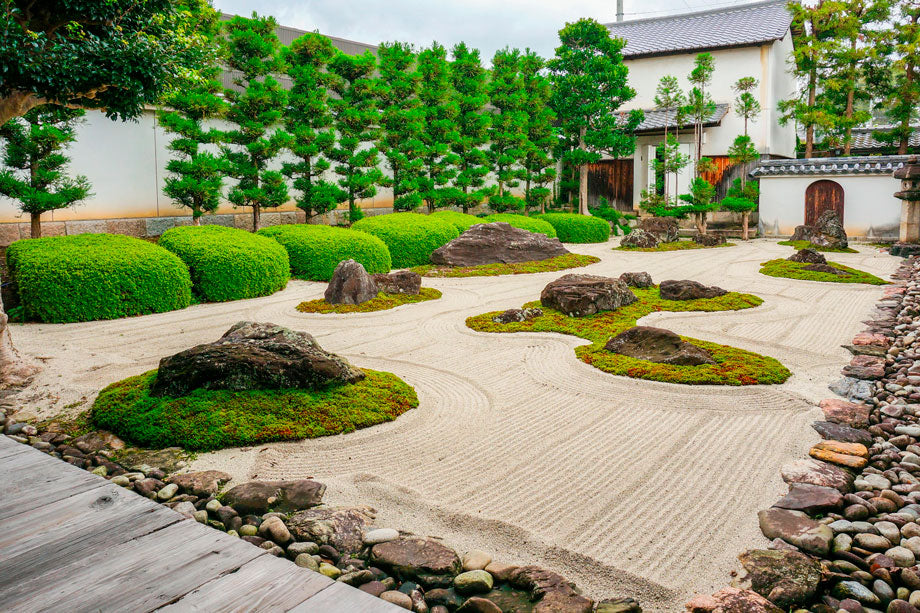 A backyard Zen garden offers a peaceful getaway from the stresses of daily life. - Etshera