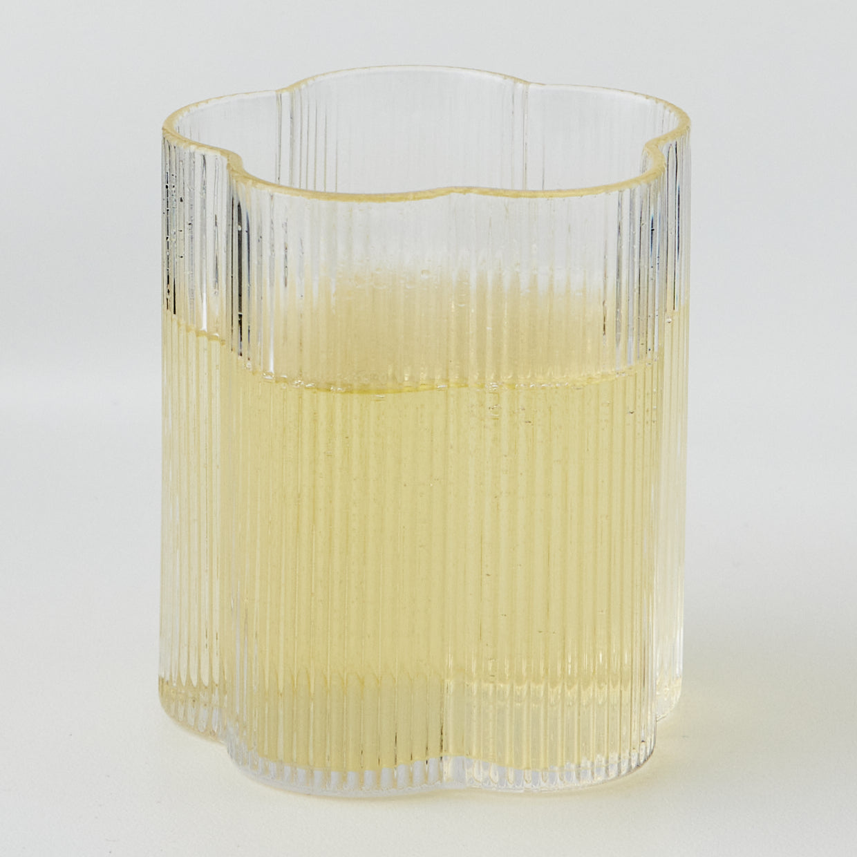 Ribbed Flower Glass Tumbler - GigiandTom