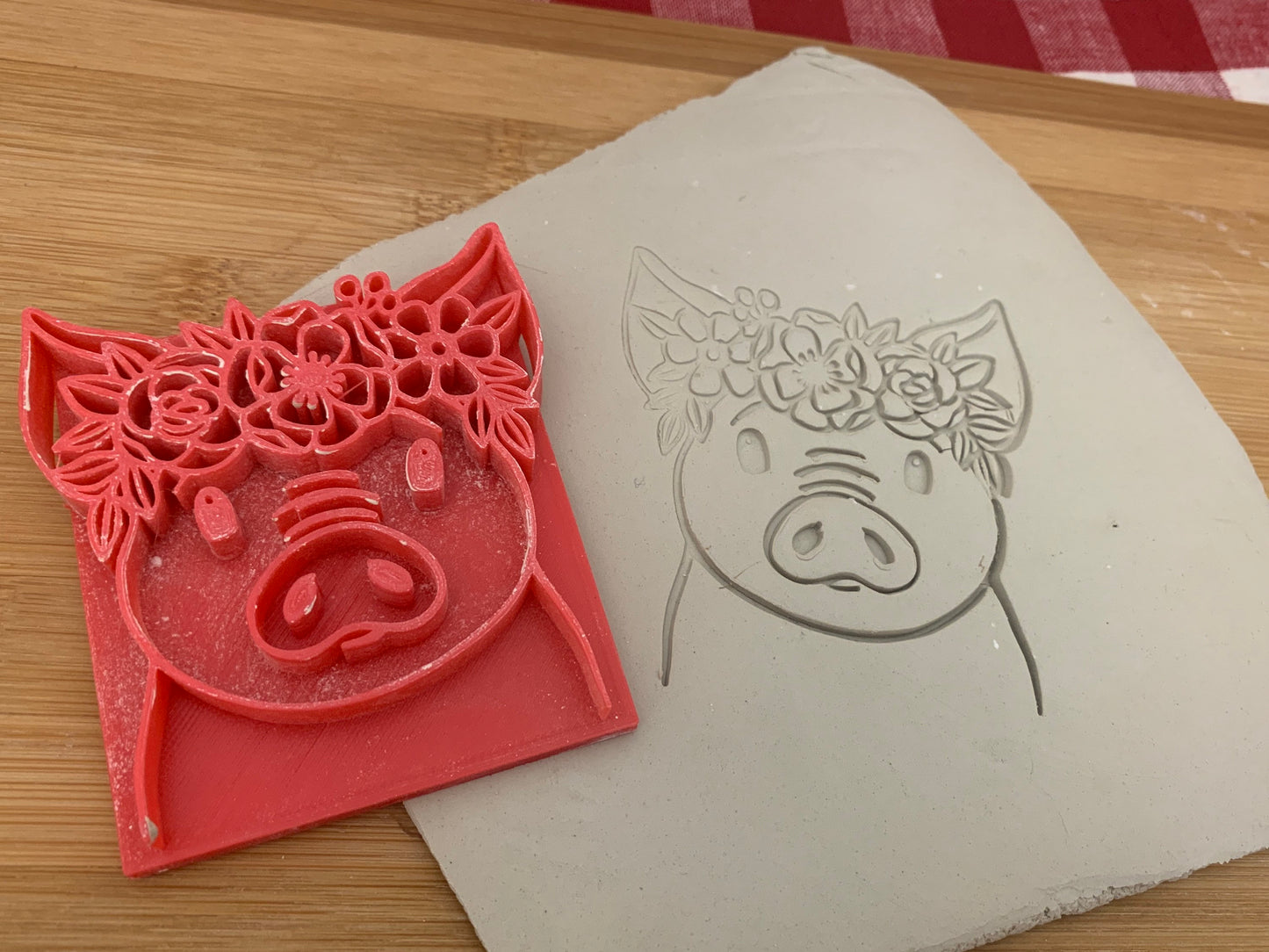 Pottery Stamp, pig face with floral wreath design, Fondant, Clay, Leather, Pottery Tool, plastic 3d printed, multiple sizes available