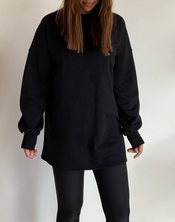 OVERSIZED EXTRA LENGTH SWEATER