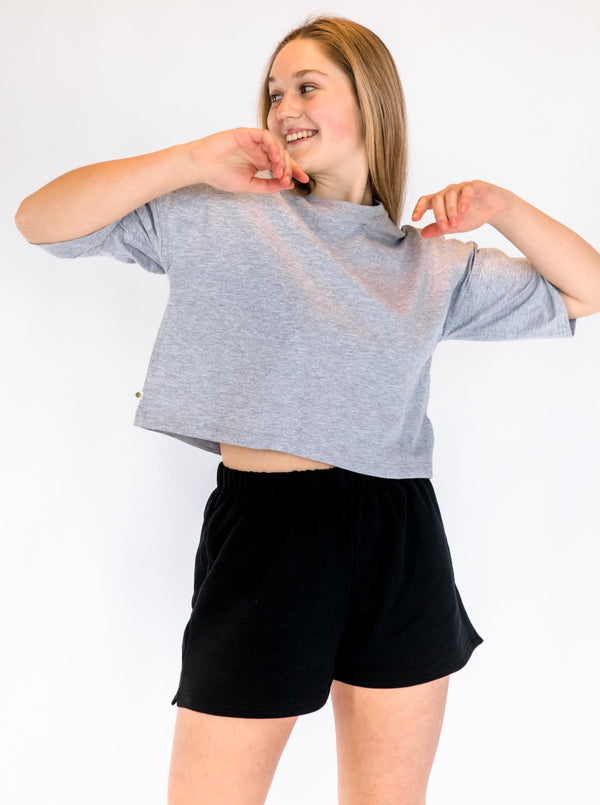 OVERSIZED CROP TEE - GREY