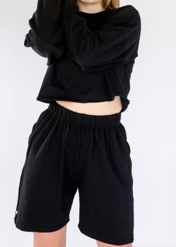 OVERSIZED SWEAT SHORT - BLACK