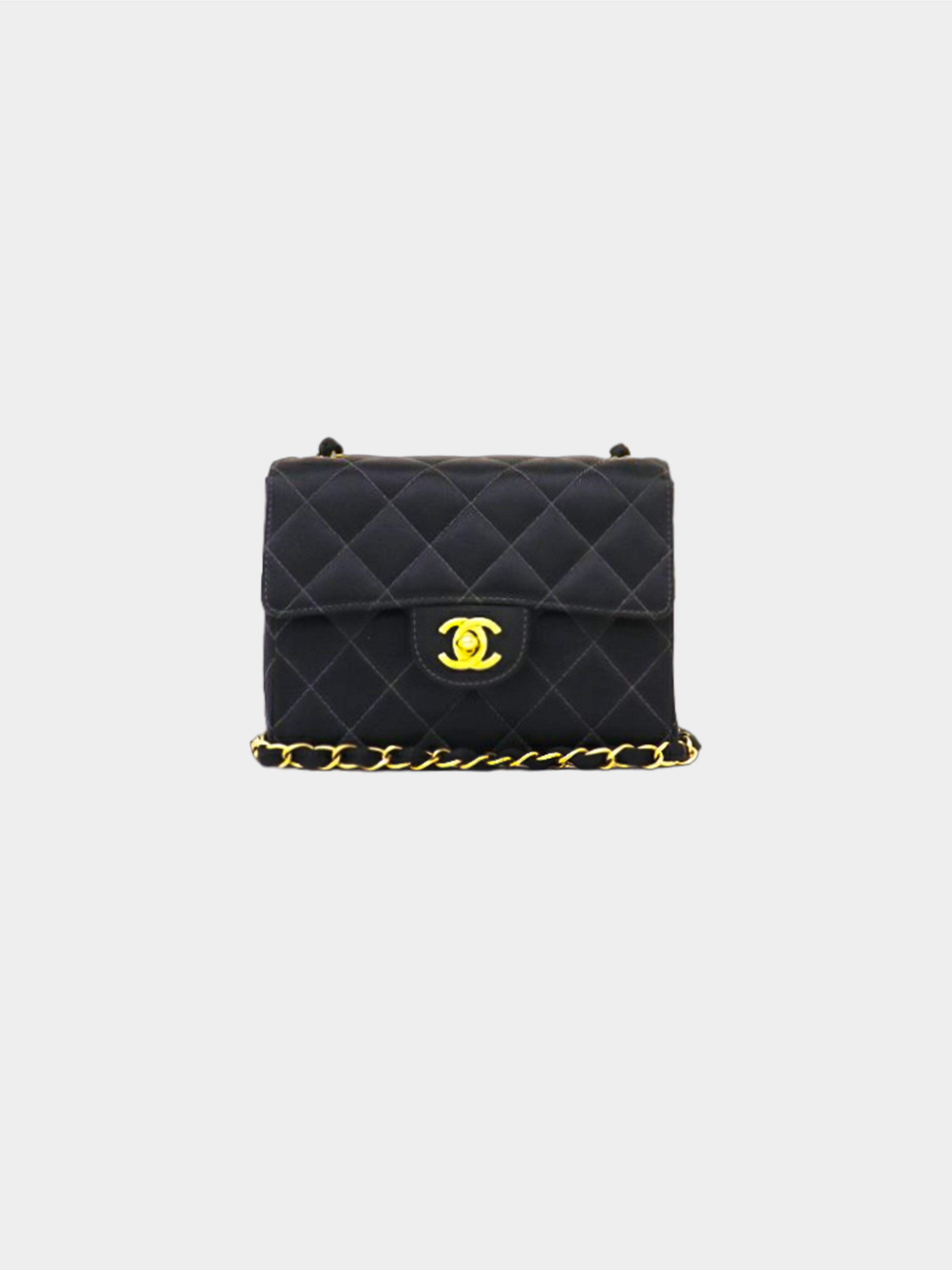 Vintage CHANEL Large CC Turnlock Classic Flap Black SHEARLING -  Israel