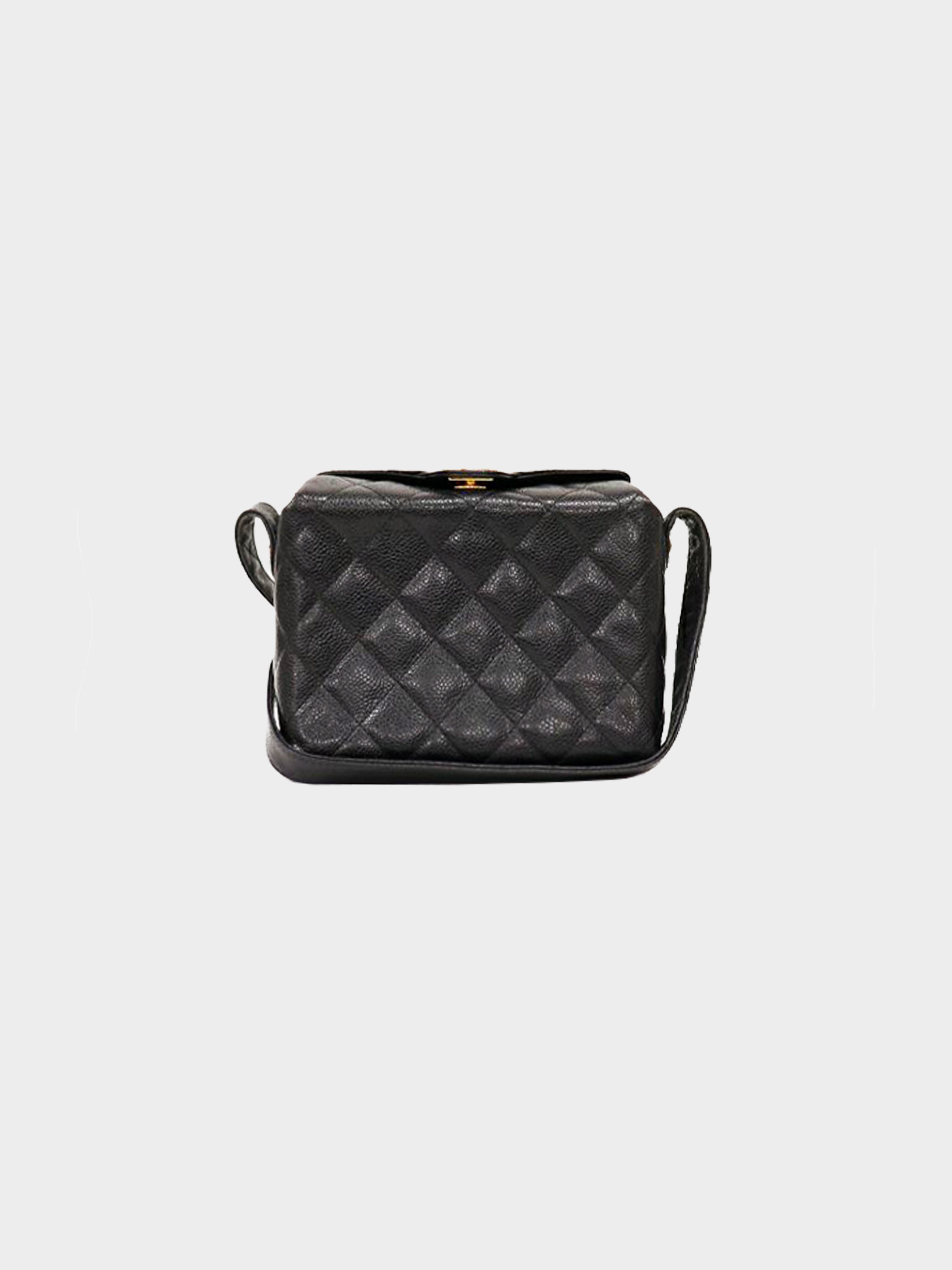 CHANEL CC Matelasse Chain shoulder Shoulder Bag Caviar Leather Black