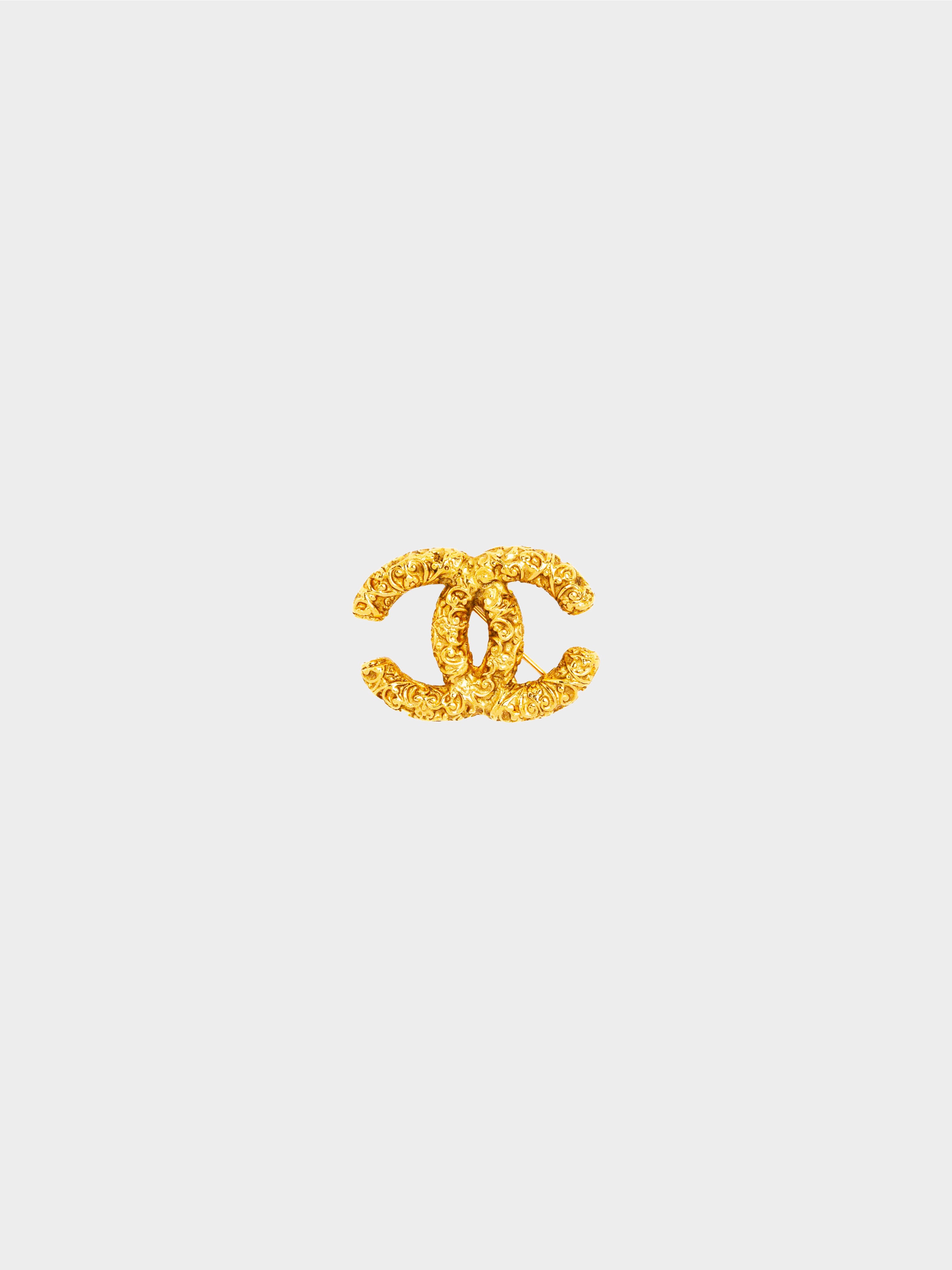Chanel 1993 Vintage Gold Baroque Pattern Brooch