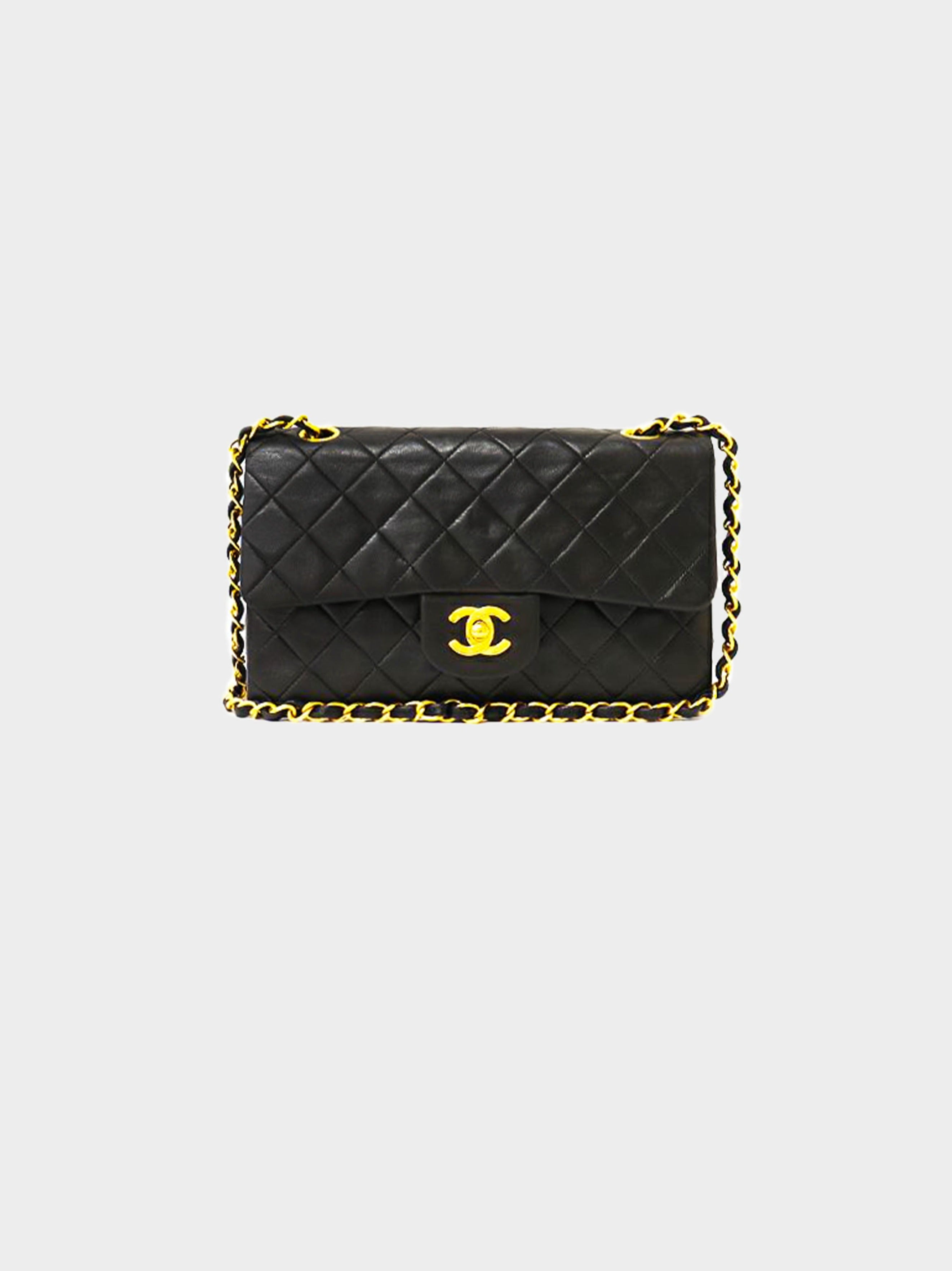 CHANEL - 1980s Small Classic Black Quilted Leather Flap Shoulder Bag /  Crossbody