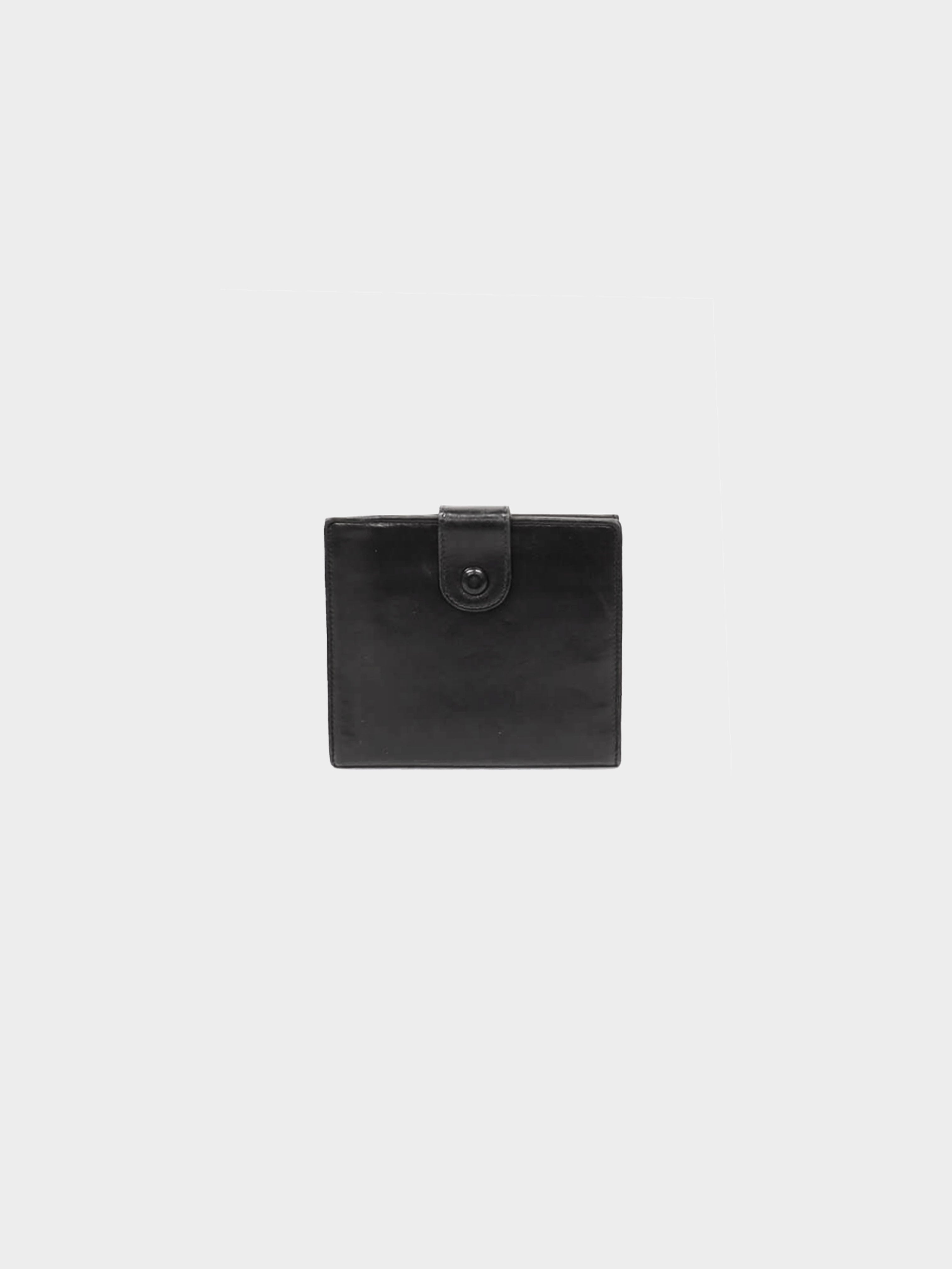 Chanel 1995-1996 CC Lambskin Fold Wallet · INTO