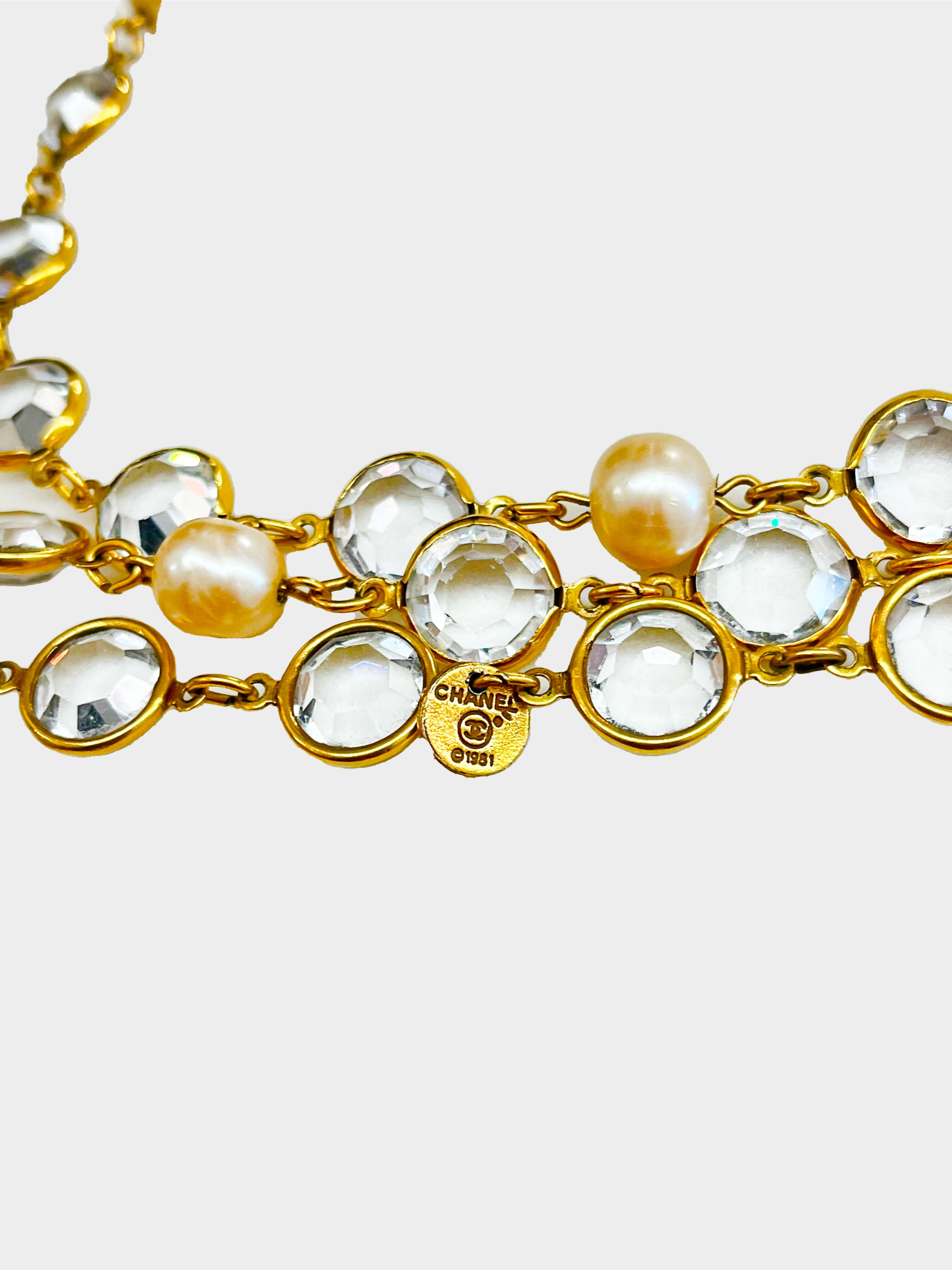 Chanel 1981 Vintage Chartreuse Beveled Crystals and Faux Pearl Sautoir Wrap Necklace