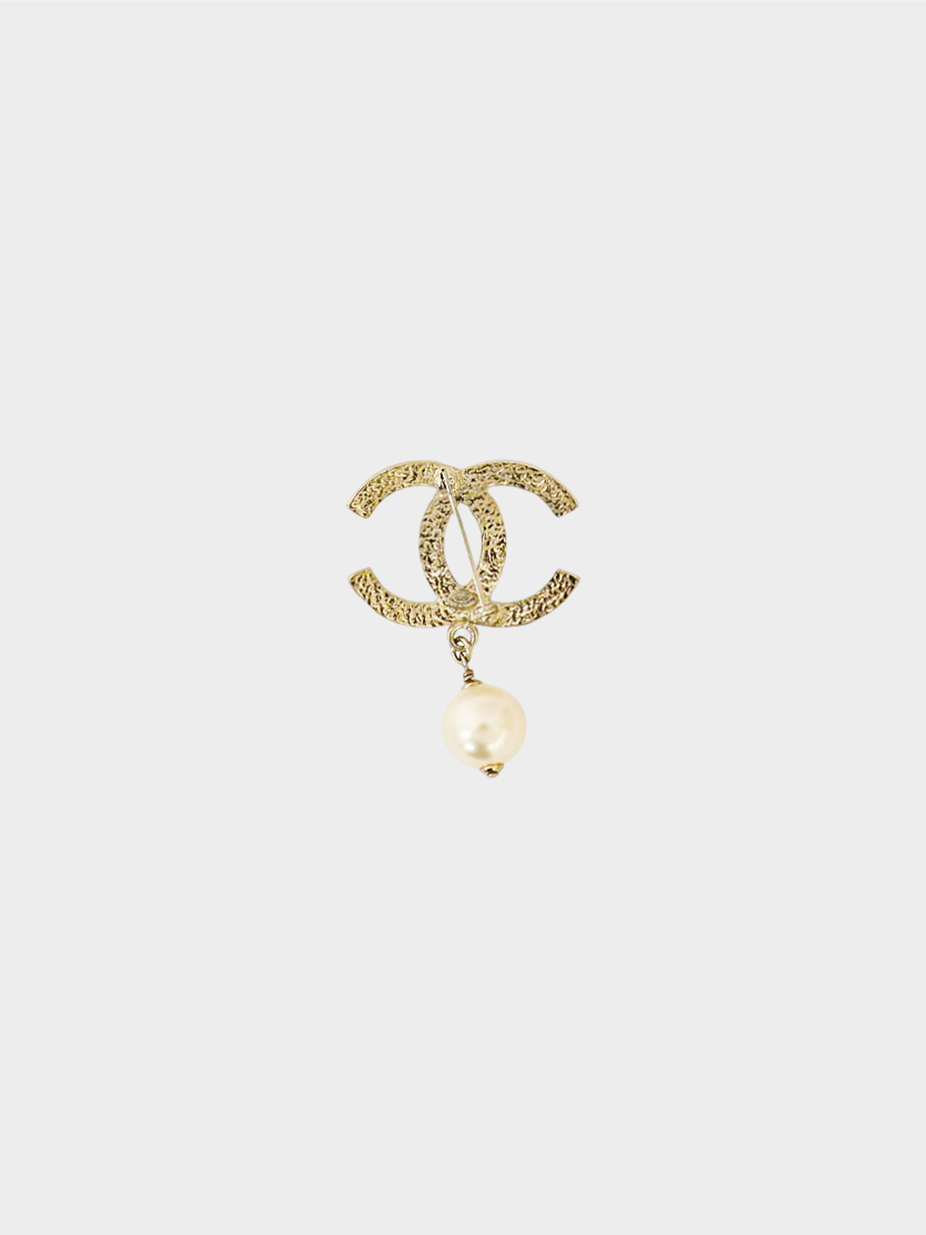 Chanel 2010s Gold CC Pearl Brooch