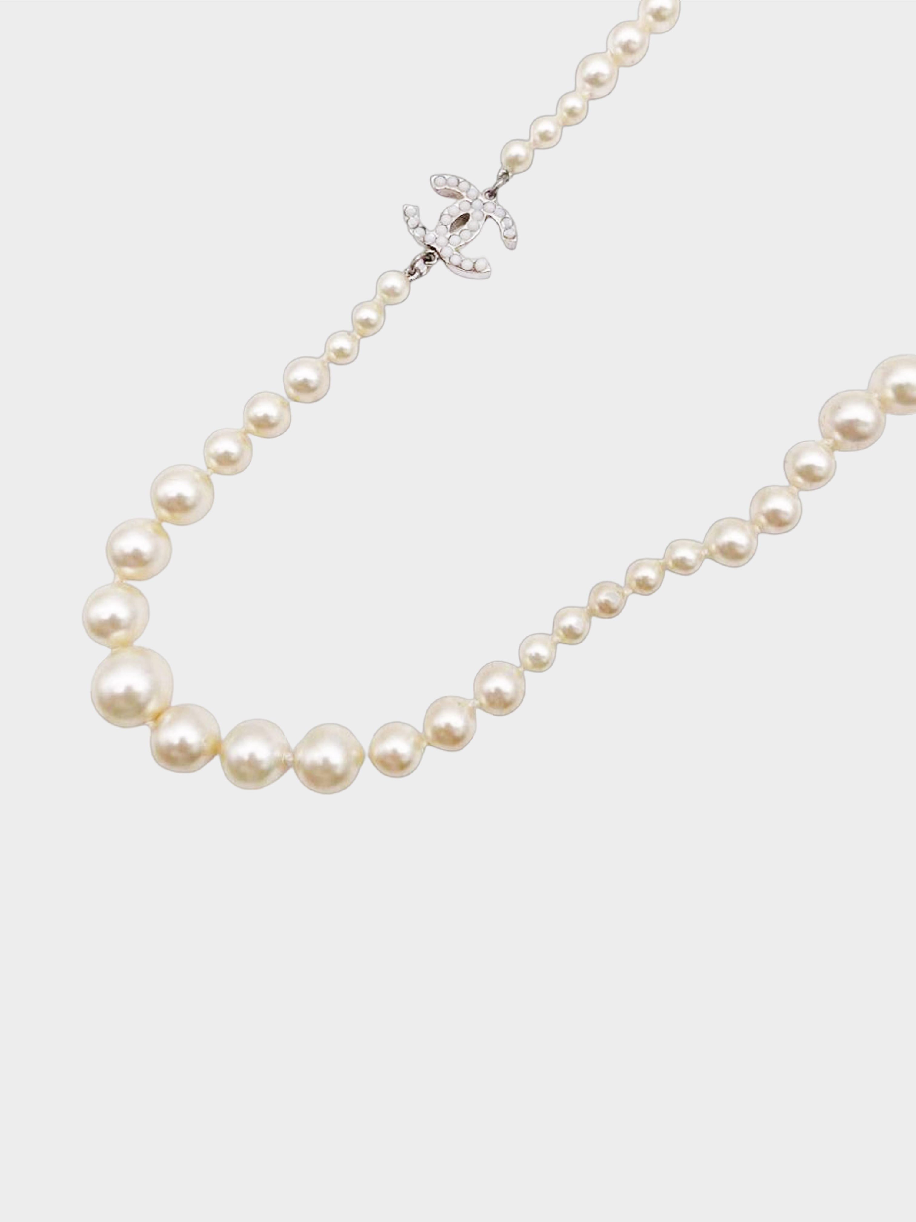 Chanel 2009 Long Pearl CC Necklace