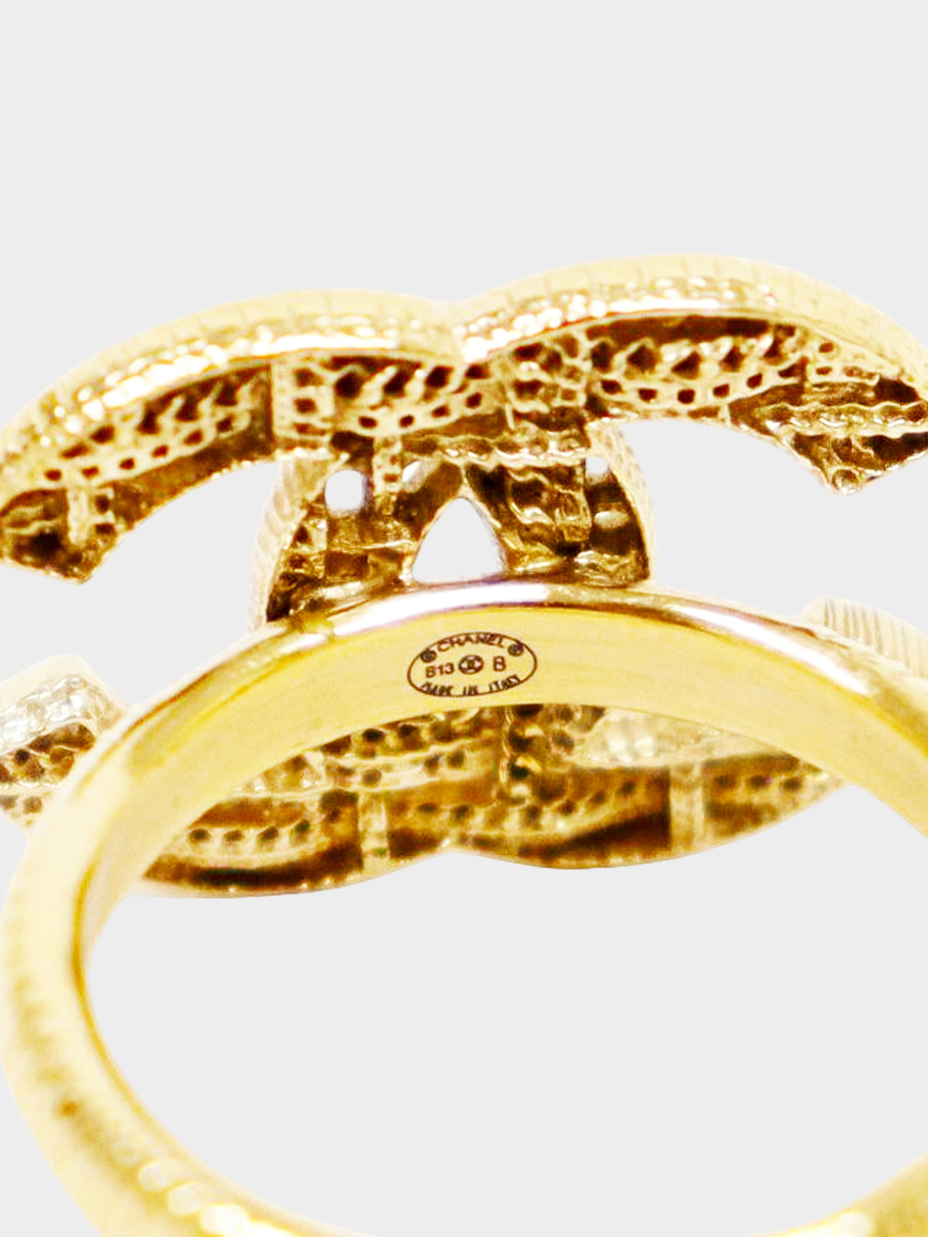 Chanel 2013 Gold CC Cut-Out Ring