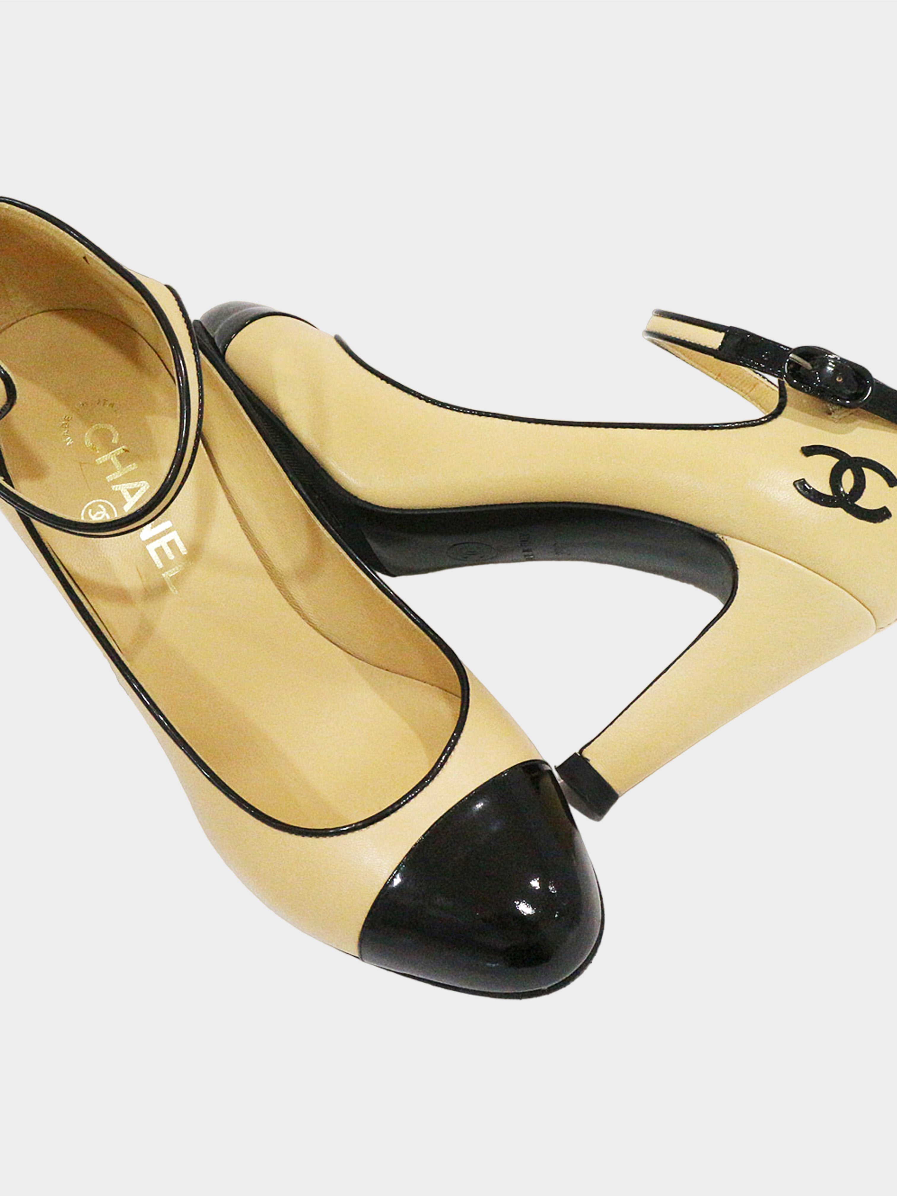 Chanel 2020 Black and Beige Two-tone Mary Jane Pumps