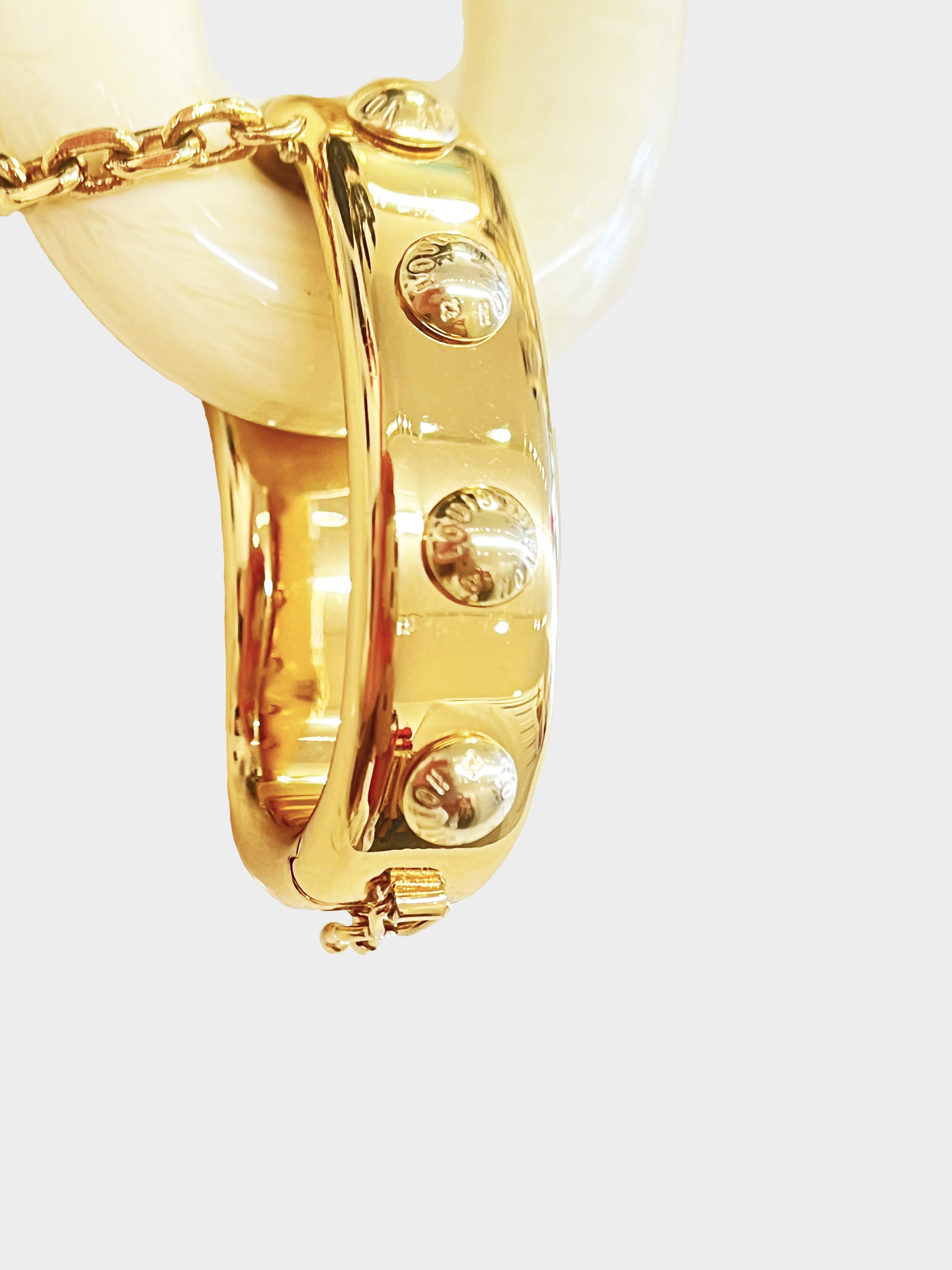 Louis Vuitton 2000s Ivory Resin Chain Bracelet · INTO