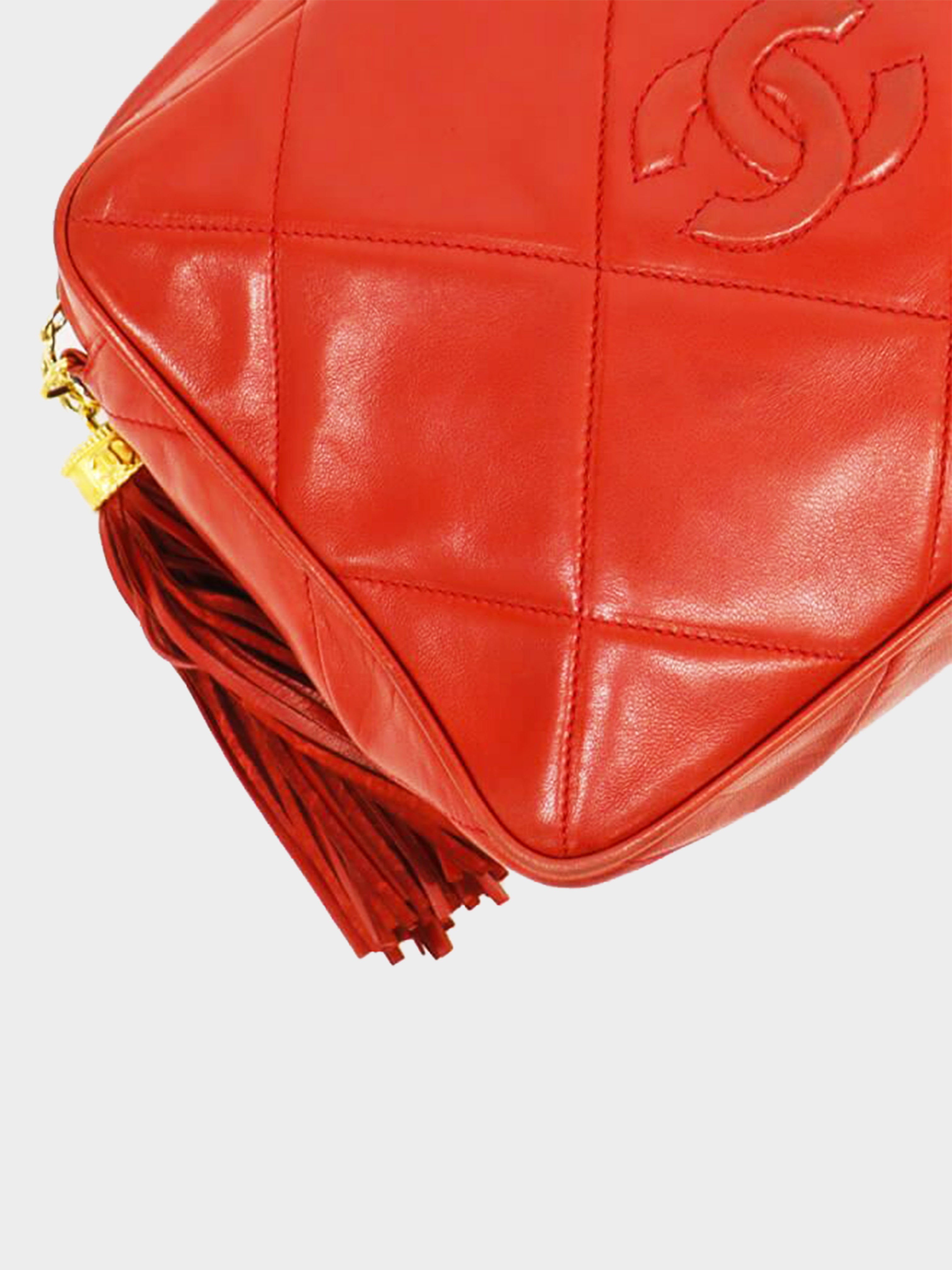 Chanel 1985-1989 Red Matelasse Chain Shoulder Bag · INTO