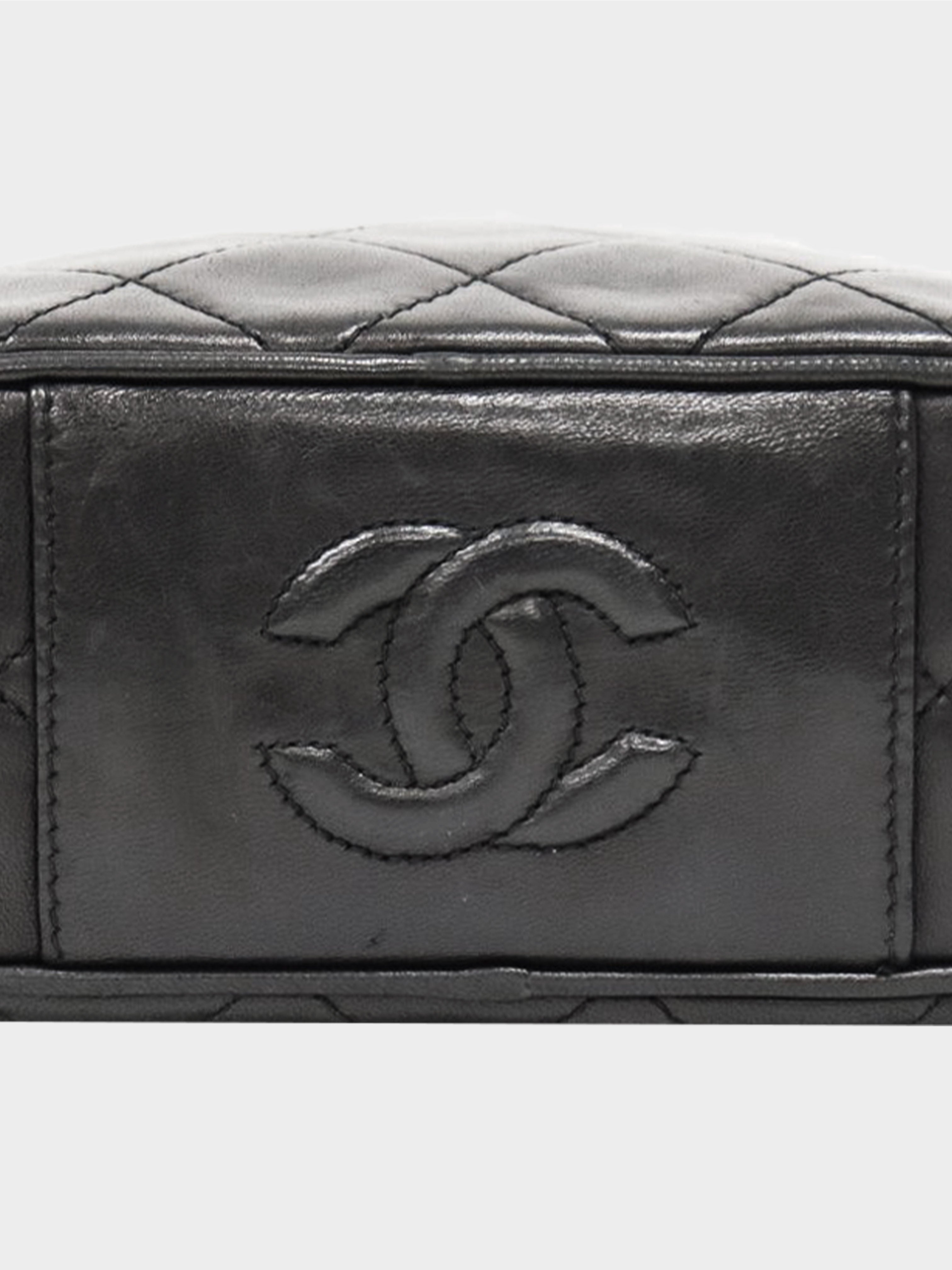Chanel Lambskin Quilted Maxi Classic Single Flap Black