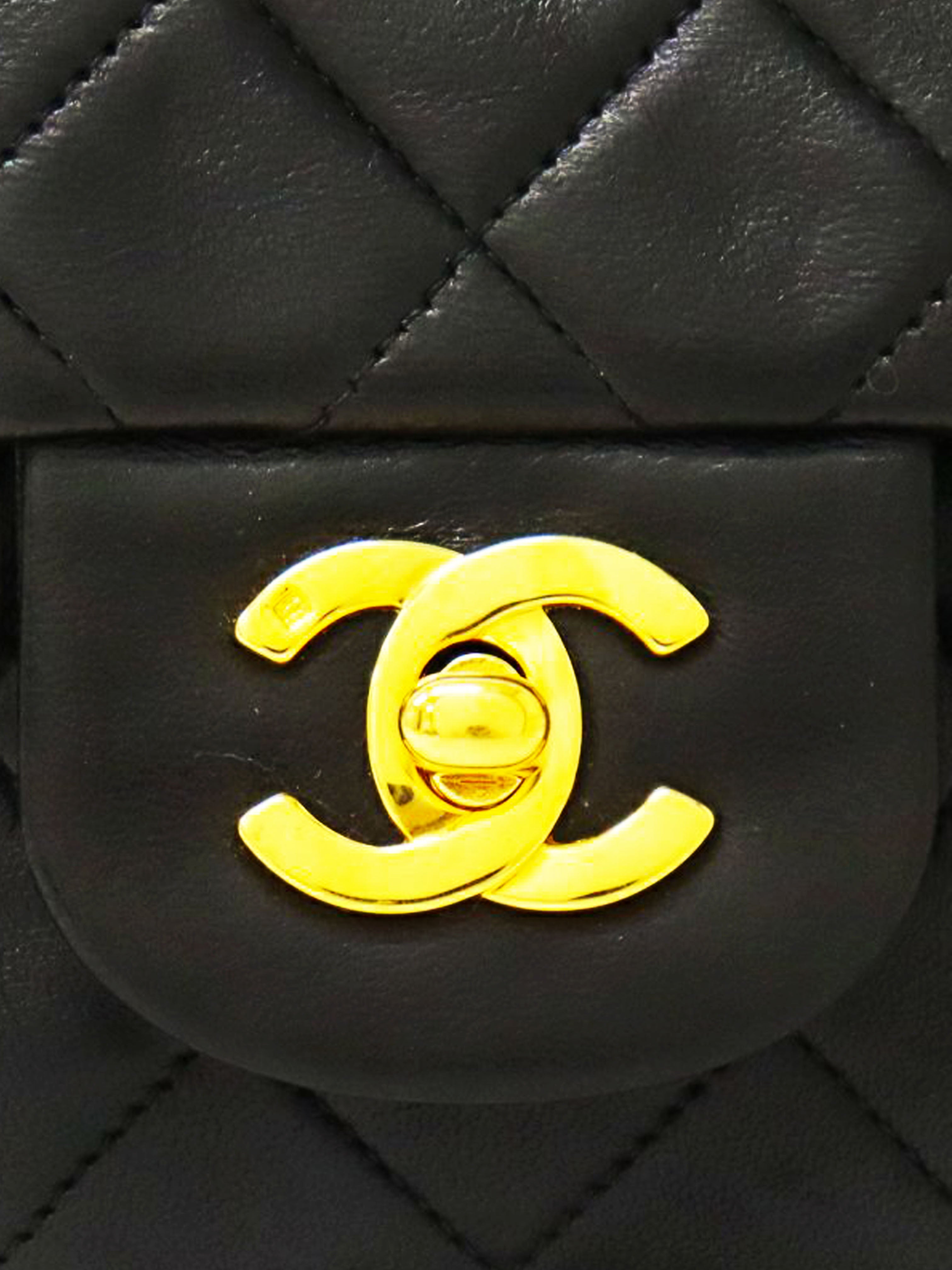 Chanel 1992-1994 Black Matelasse W Flap Turn Lock Shoulder Bag