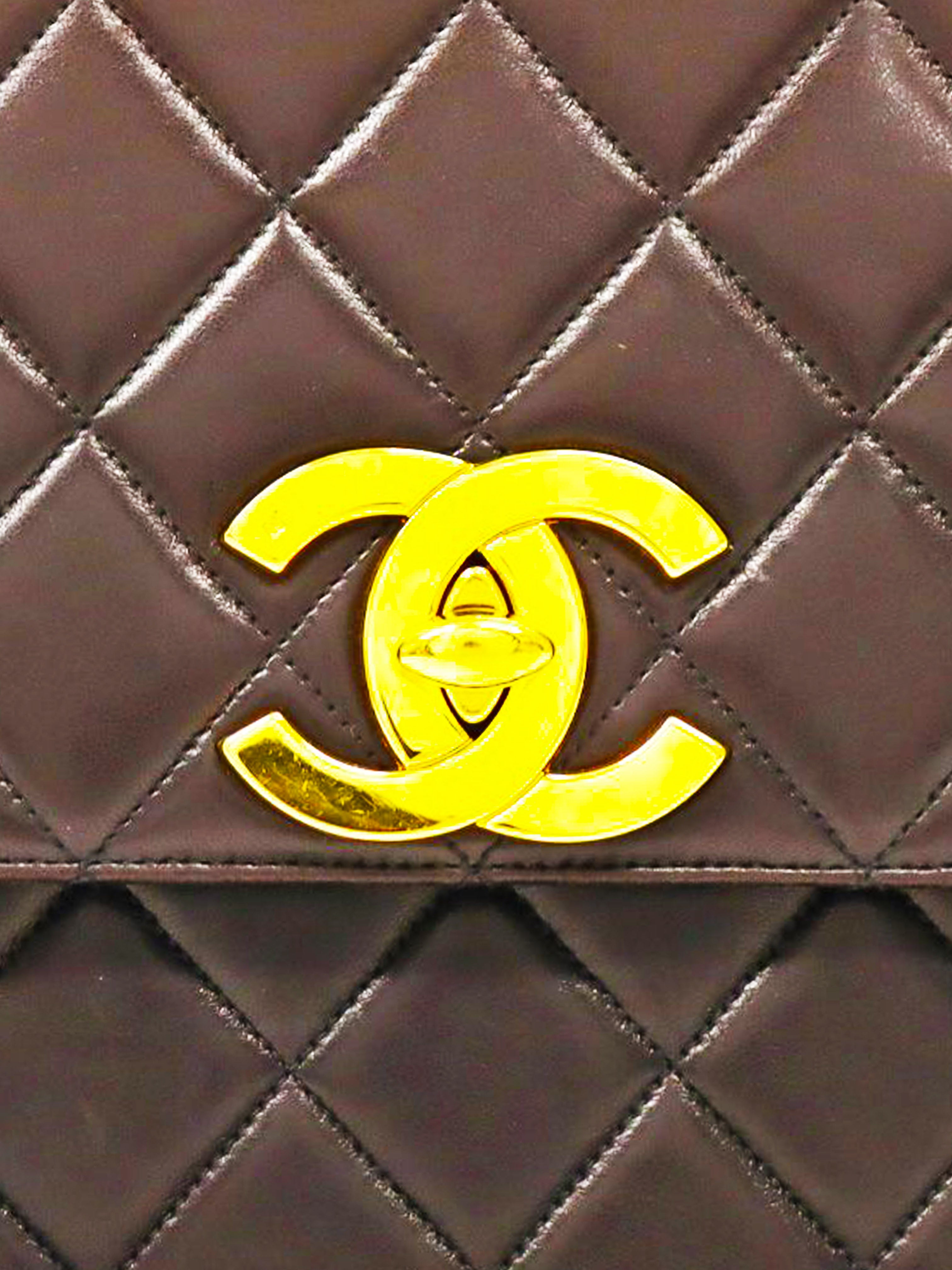 Chanel Vintage Oversized Black Matelasse Quilted Lambskin Leather