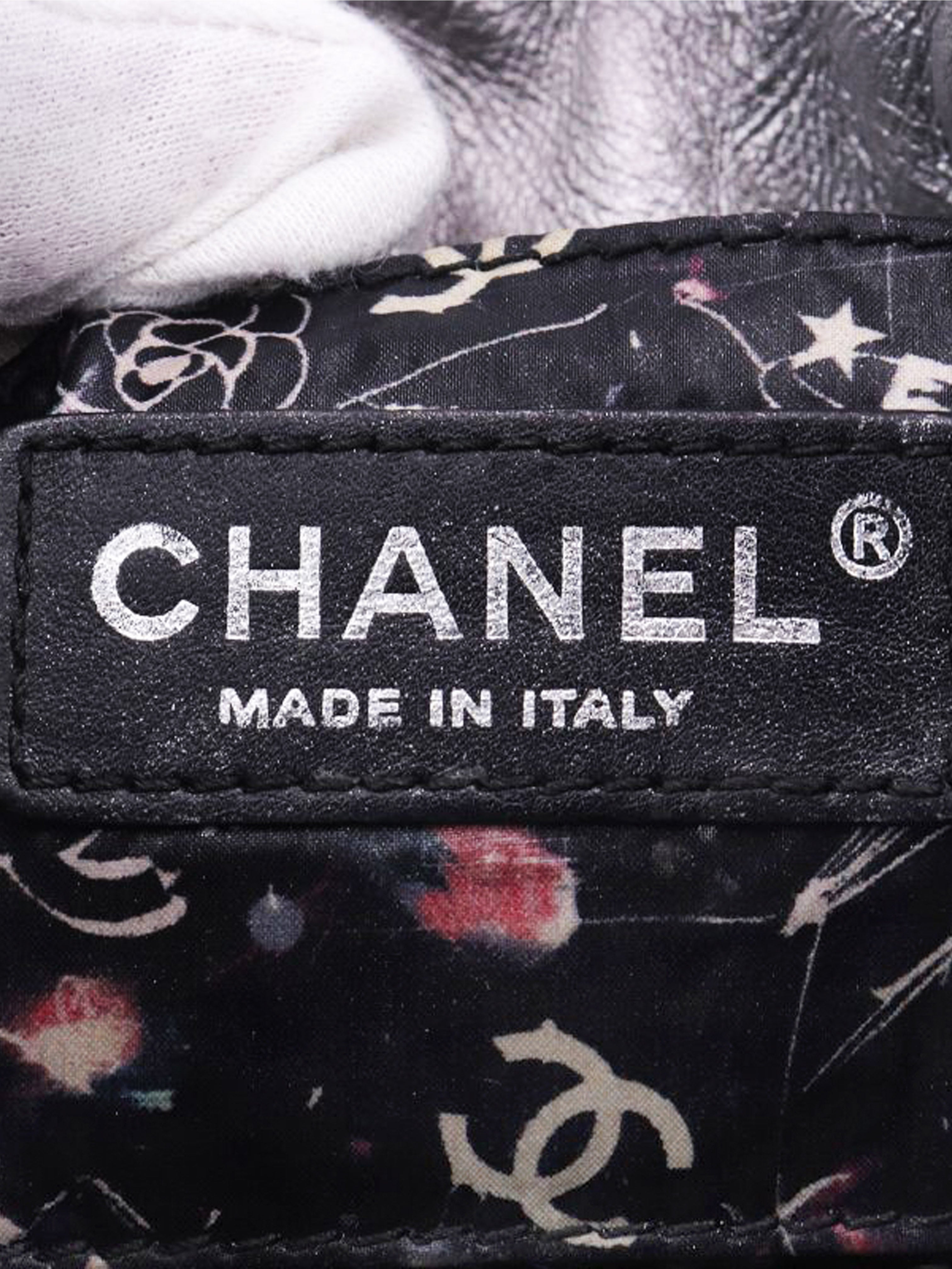 Chanel 2017-2018 Silver 2-Way Drawstring Bucket Bag