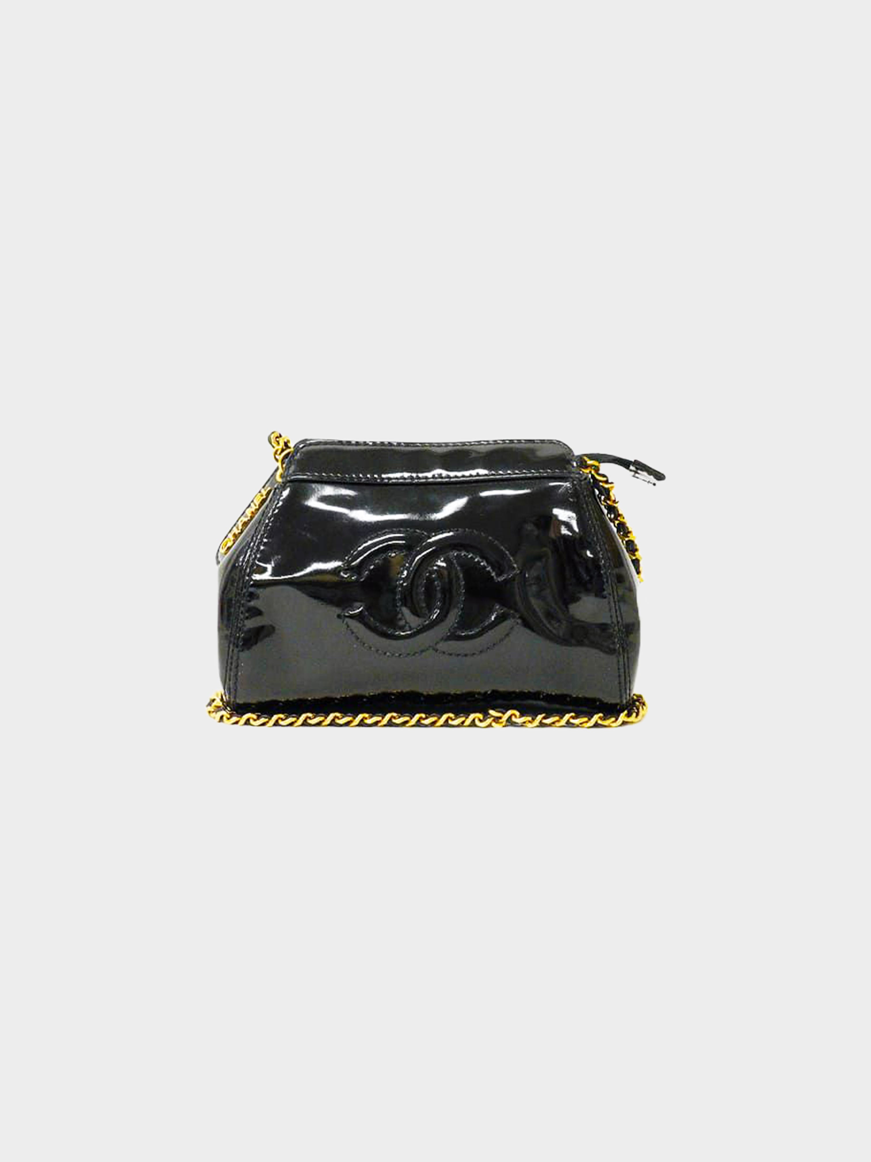 CHANEL Black Patent Leather COSMETIC BAG Vanity Case HANDBAG Purse