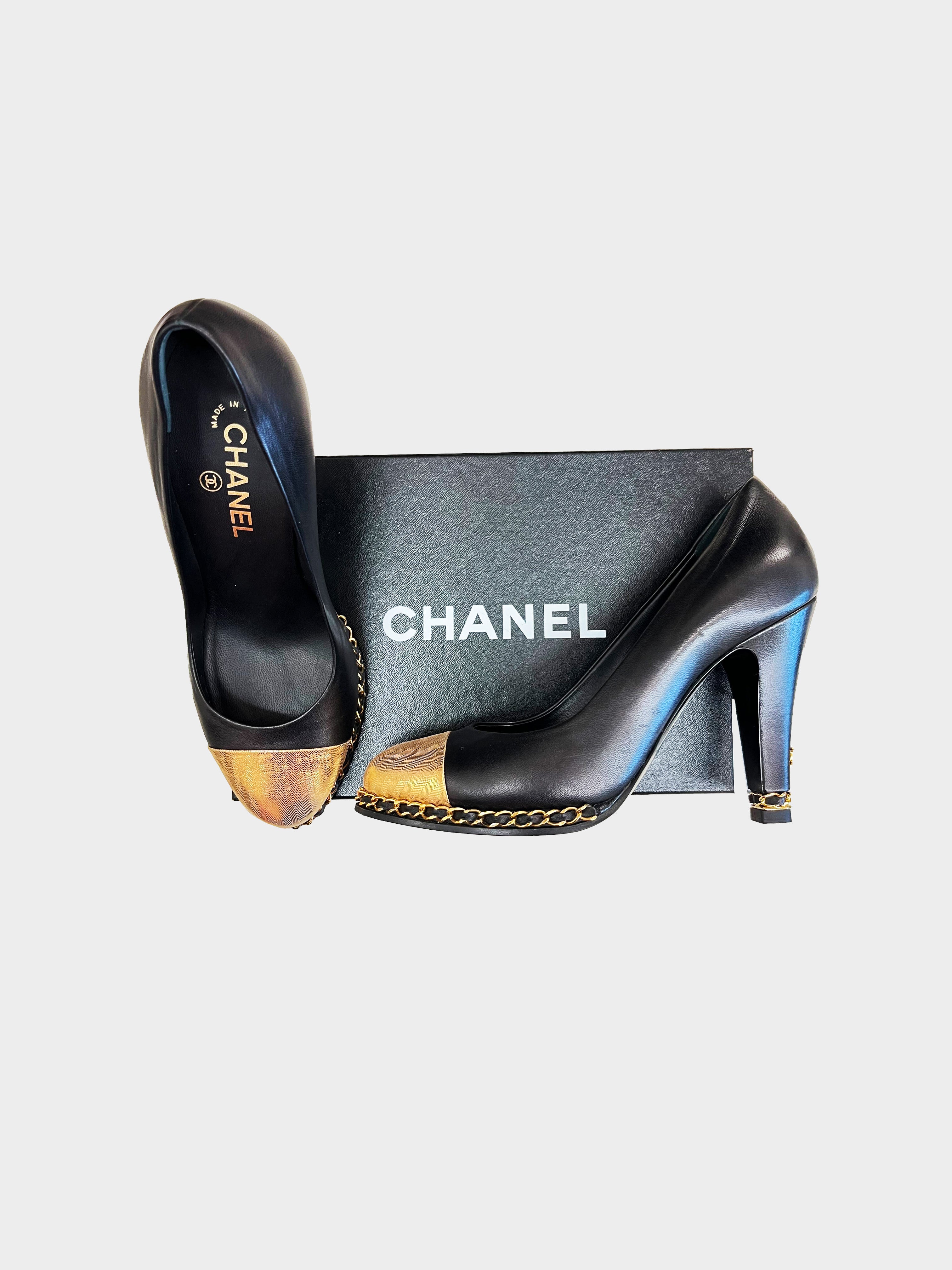 Chanel 2010s Gold Toe Chain Link Heels
