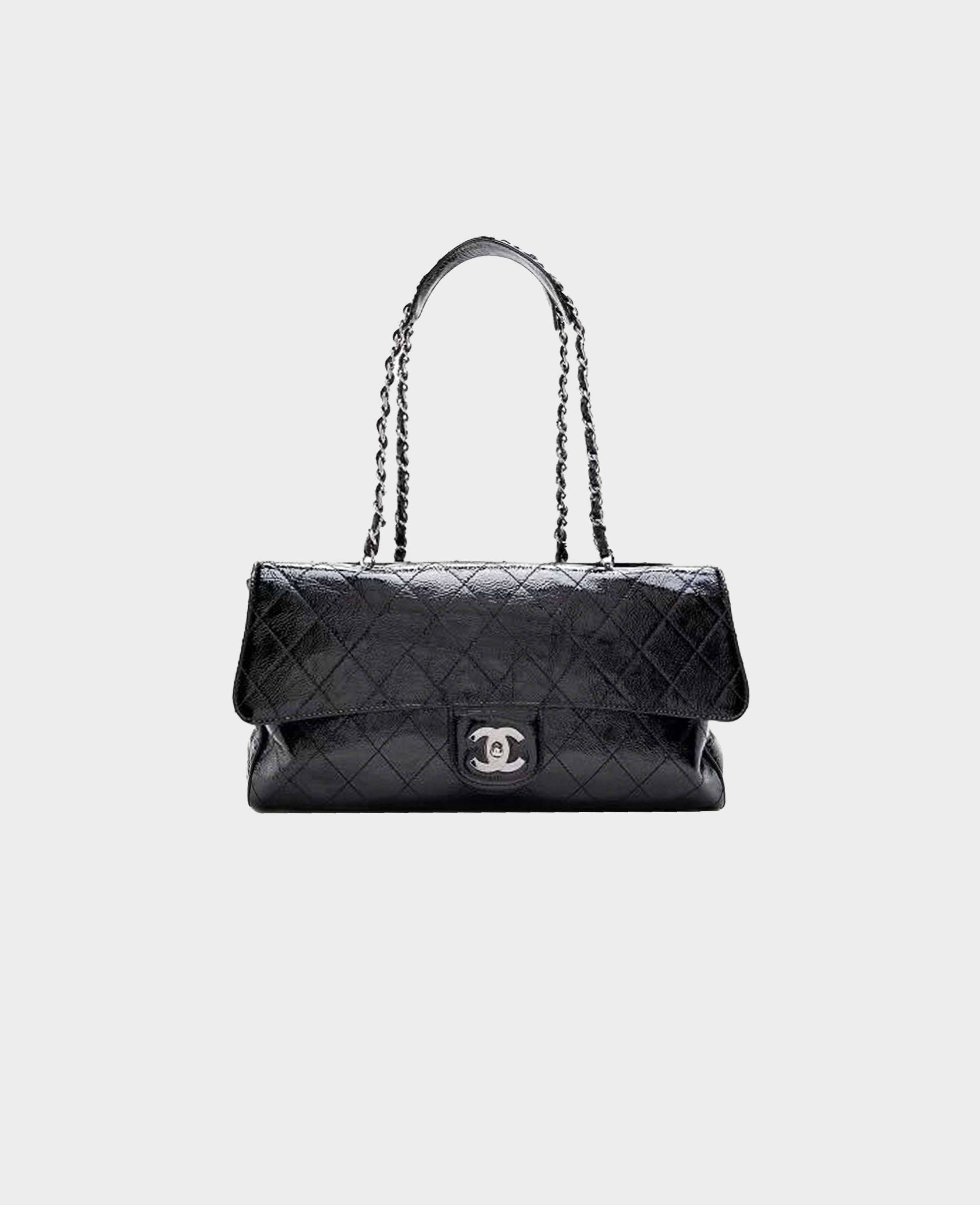 Chanel 2005 Ritz Patent Jumbo Leather Bag