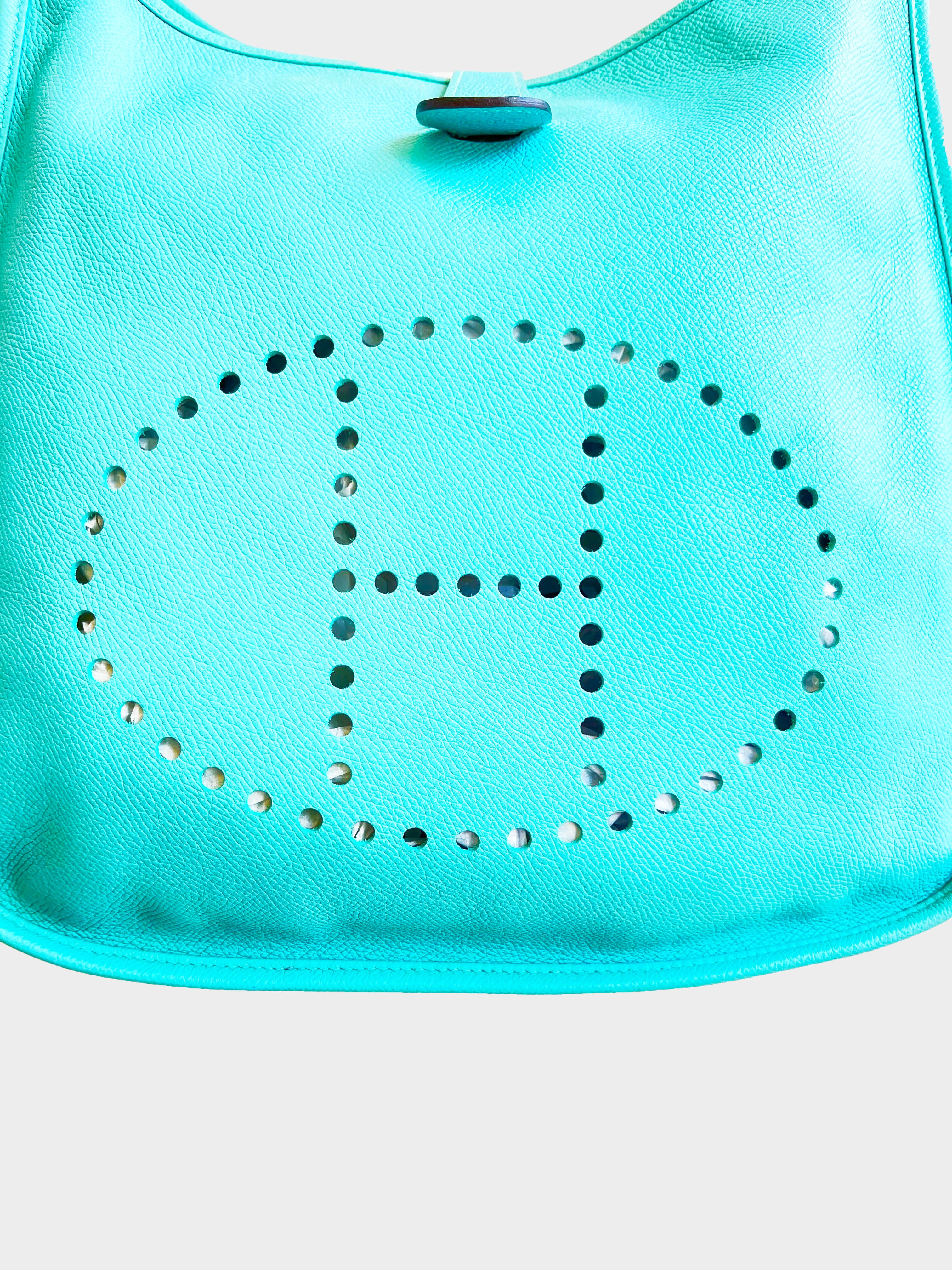 Hermès 2015 Turquoise Epsom Evelyne GM Bag