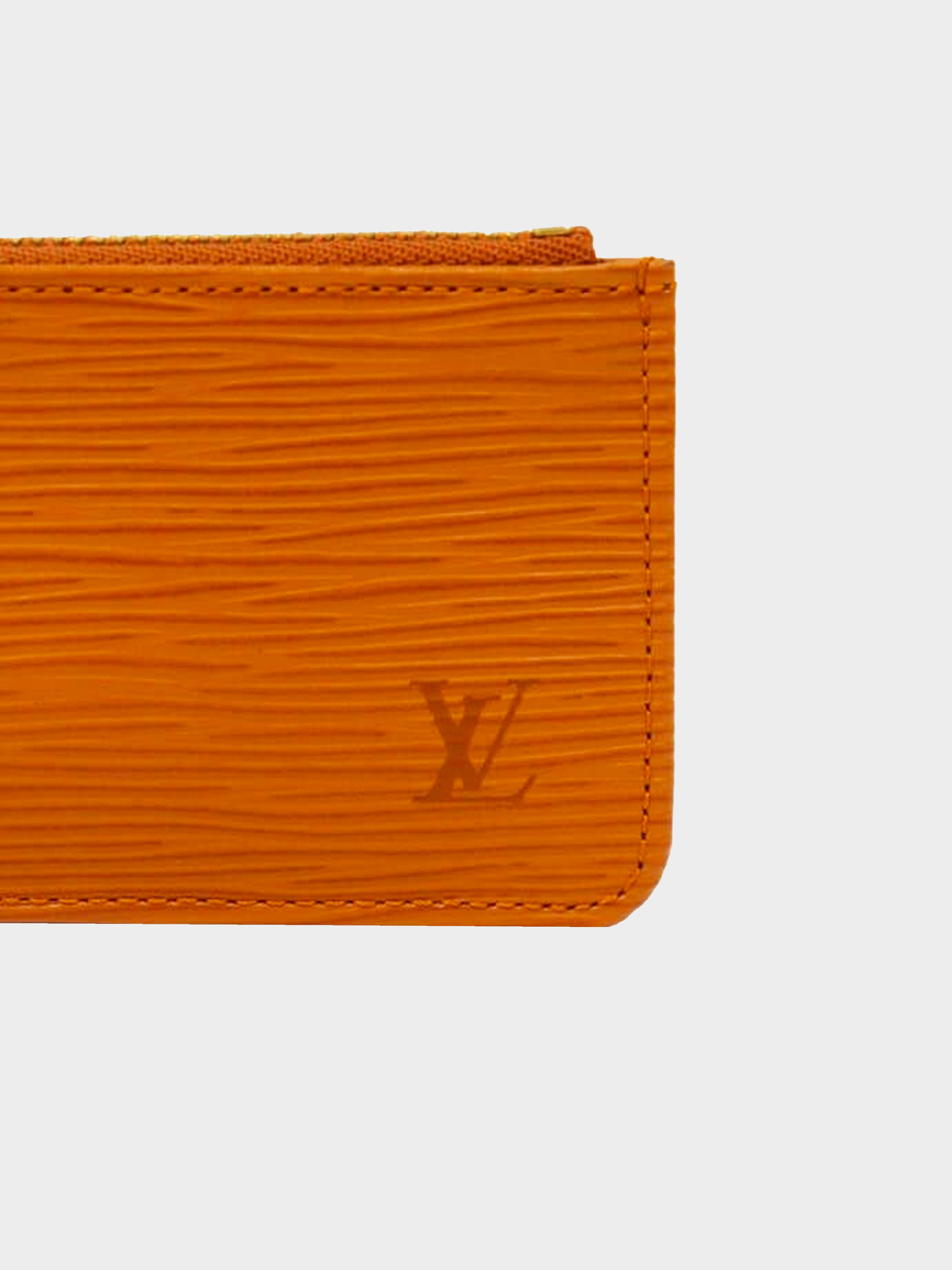 Louis Vuitton 1996 Burnt Orange Epi Cardholder · INTO
